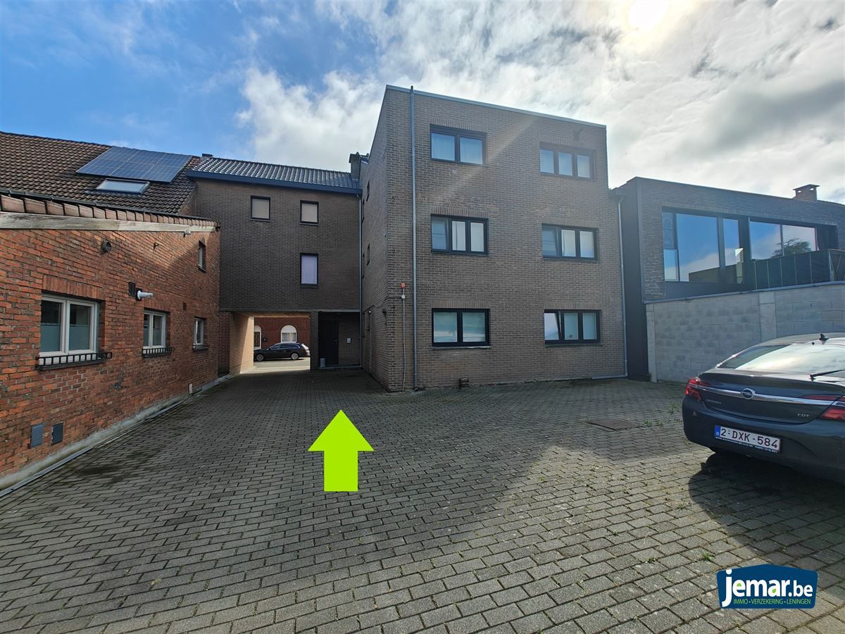 Gelijkvloers appartement met 2 slaapkamers  foto 2