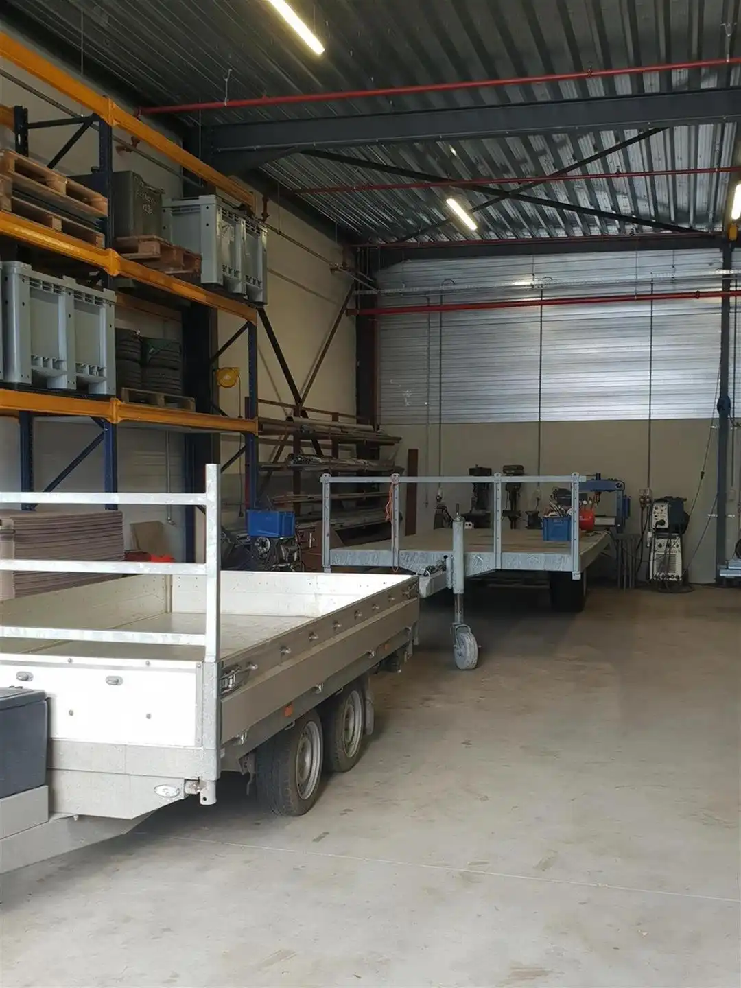 BEDRIJFSHAL  - UNIT 14 -  200 m²  foto 9