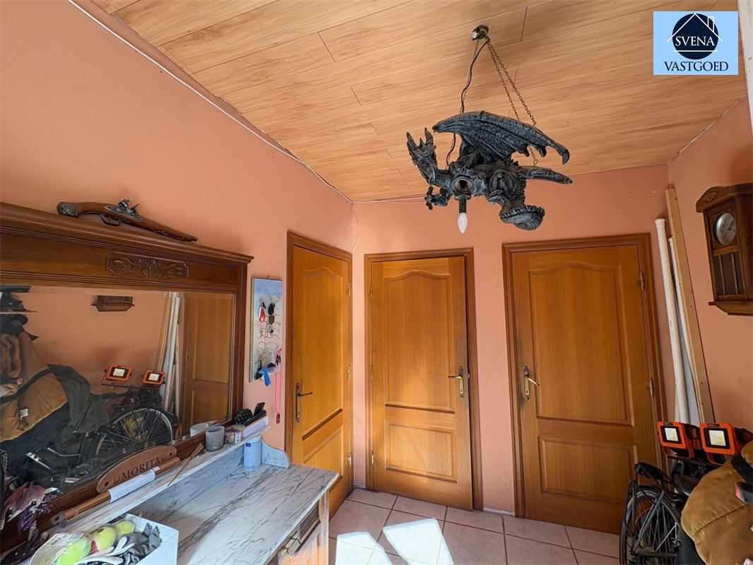 WONING GELEGEN NABIJ CENTRUM HERZELE foto 2