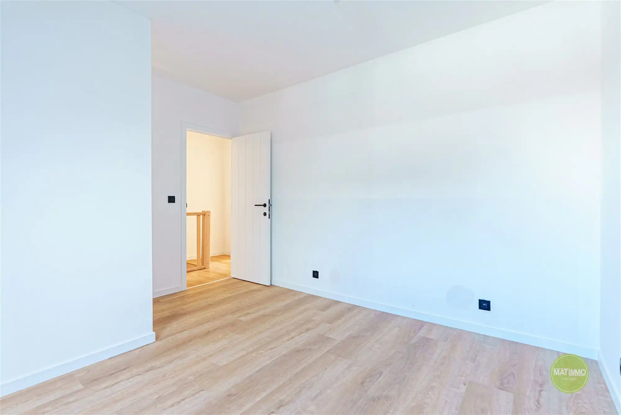 Volledig gerenoveerde woning met 3 slaapkamers te Mol foto 19