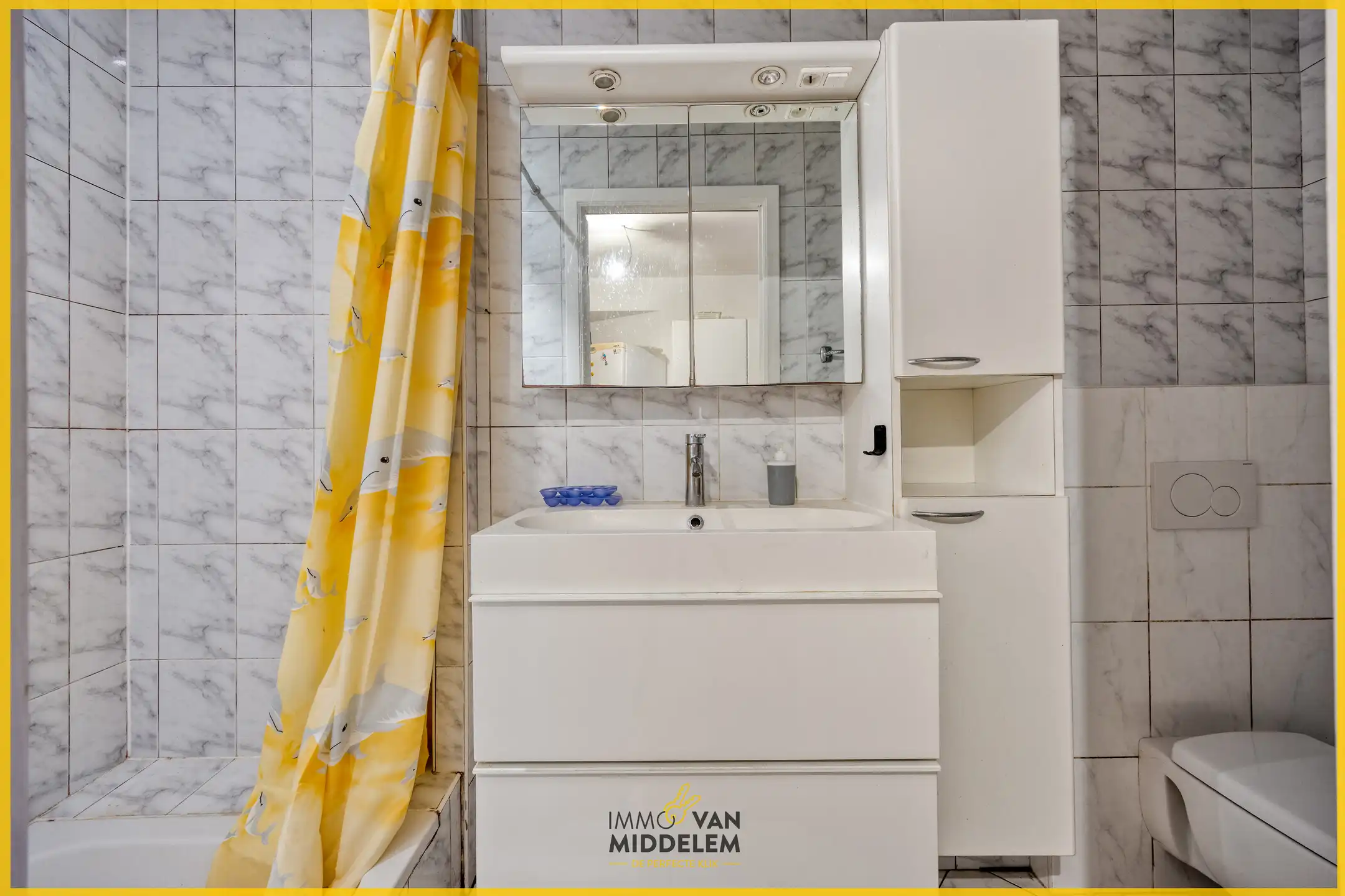 APPARTEMENT MET 2 KAMERS, TERRAS, TUIN EN GARAGE foto 17