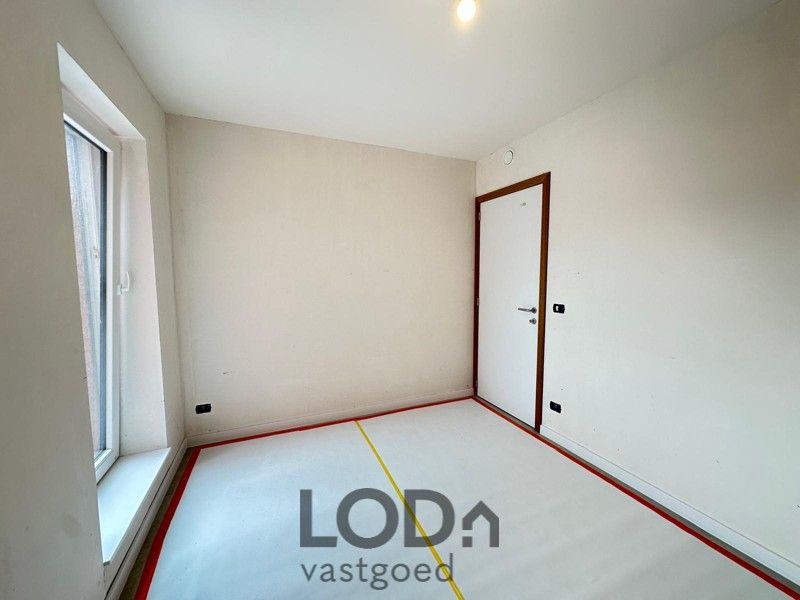 Instapklaar NIEUWBOUWAPPARTEMENT op een uitstekende locatie! foto 7