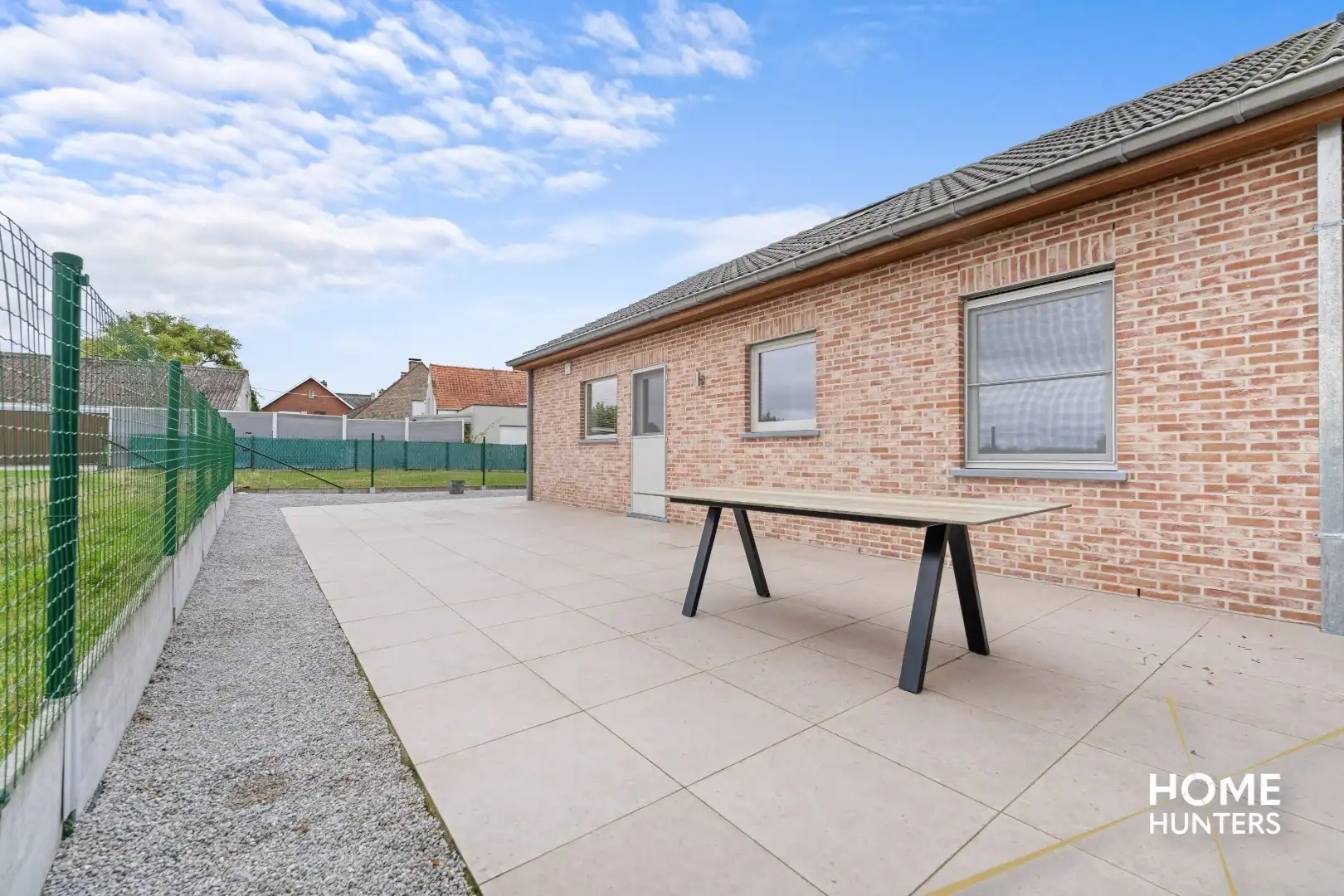 Luxe gelijkvloerse nieuwbouwvilla met 2 slaapkamers en een ruime garage! foto 9