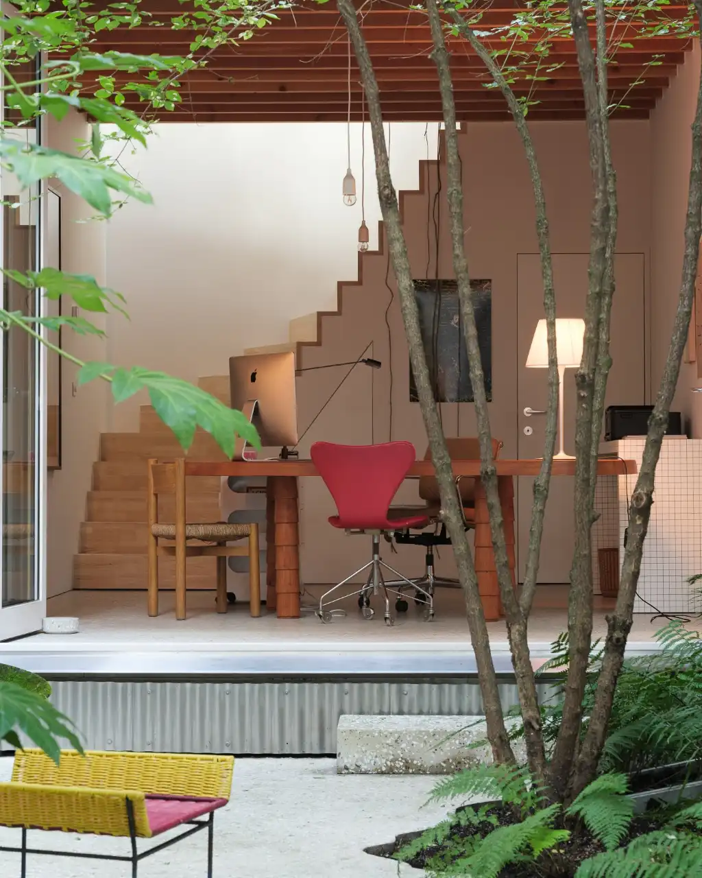 Architectuur, centrum Gent – Genereuze split-level woning met bijzondere ruimtelijkheden, dakterras, en achterliggende polyvalente praktijkruimte. foto 25