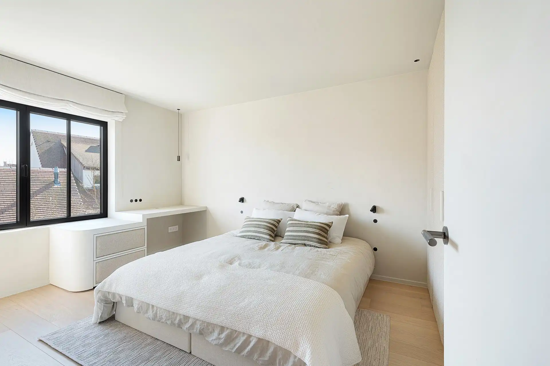 Exclusieve, luxueus gerenoveerde villa op topligging in Duinbergen, vlakbij zee foto 35