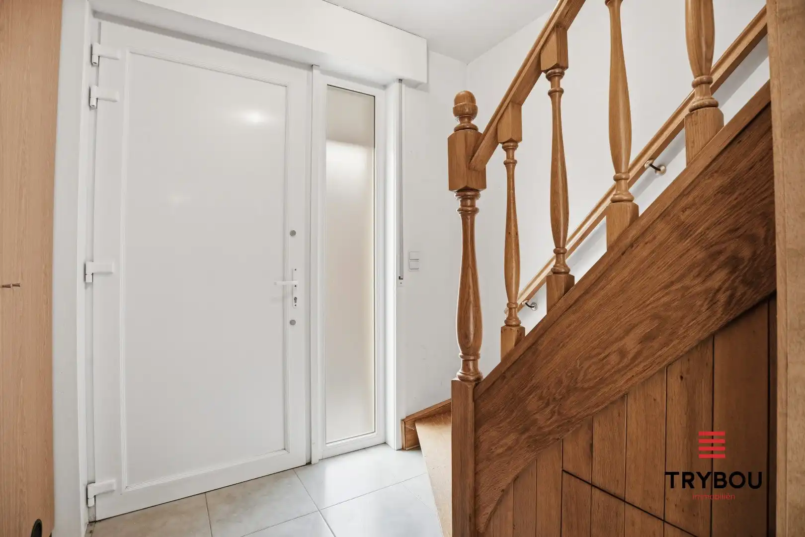 Halfopen bebouwing met 4 slaapkamers in Poelkapelle!  foto 3