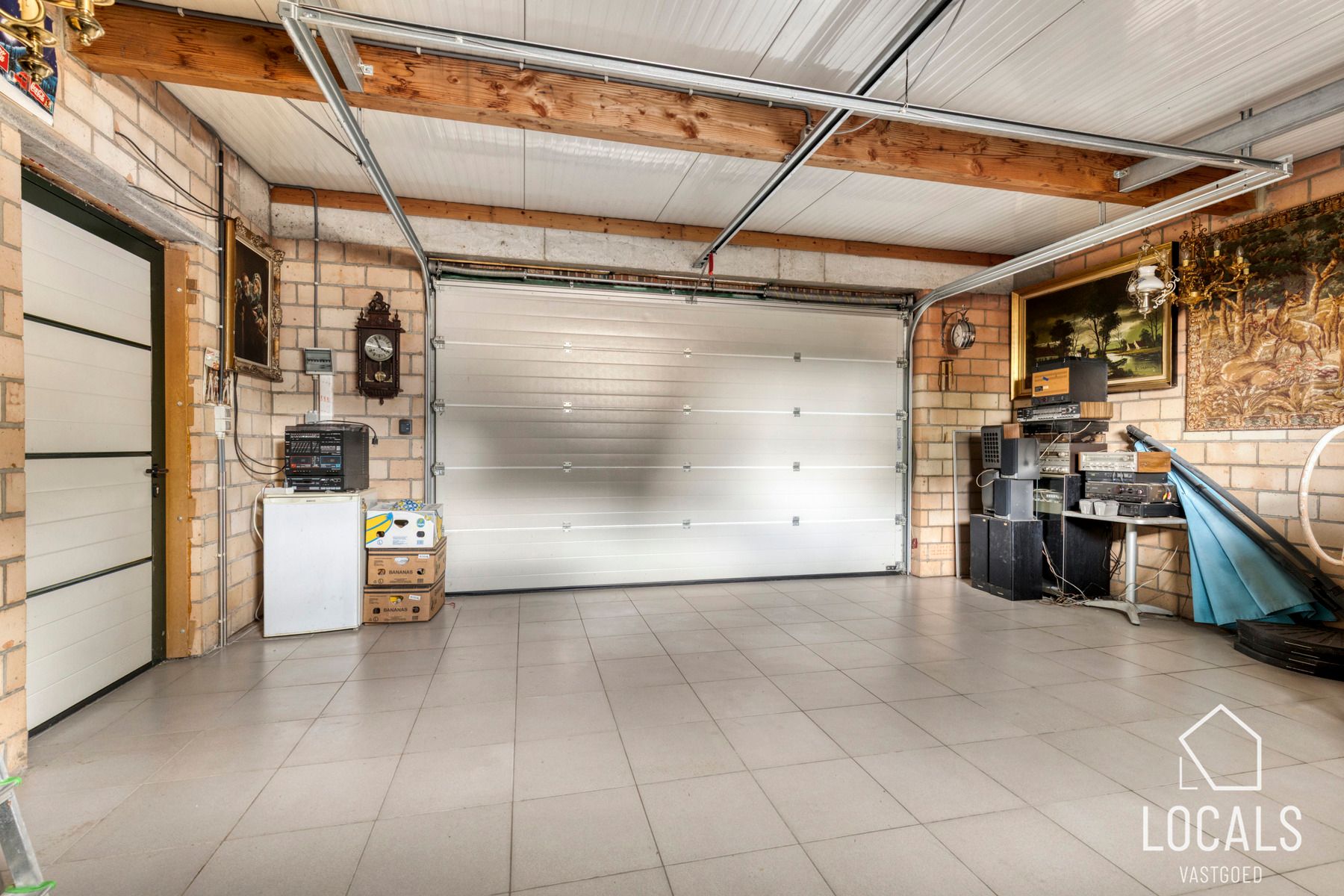 Zeer goed onderhouden ruime open bebouwing te Kerksken foto 27