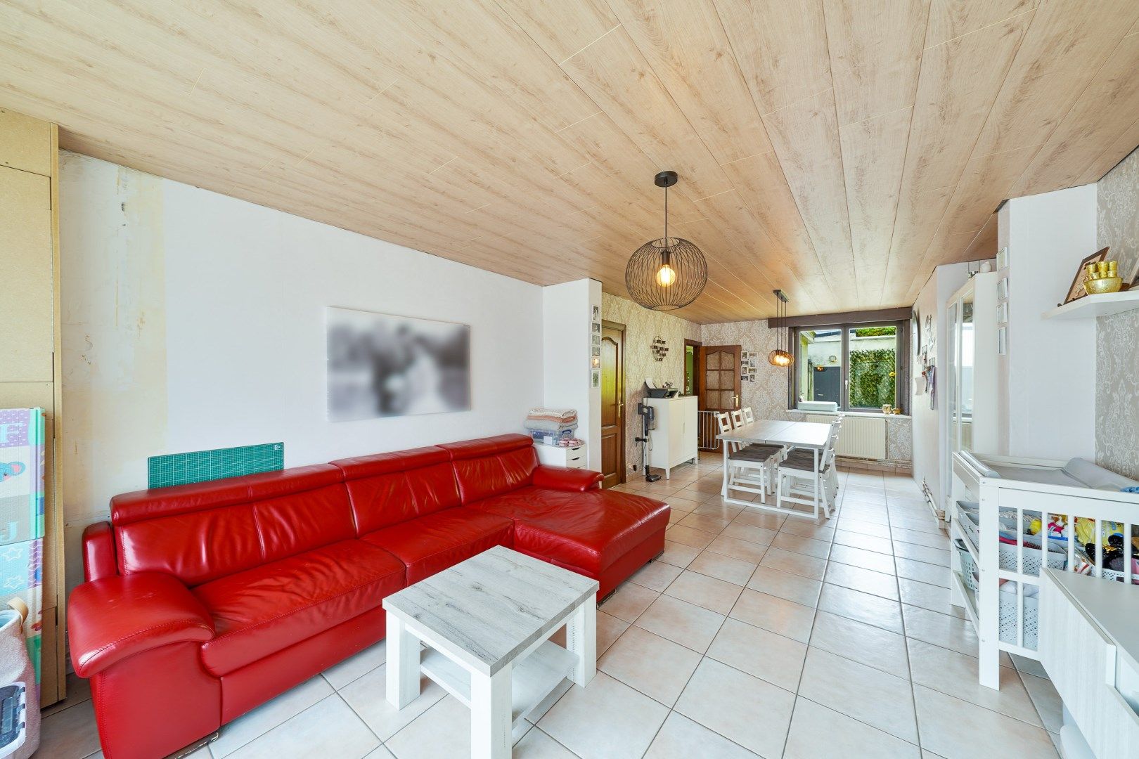 Ruime gezinswoning met 5 slaapkamers te Oostende foto 3
