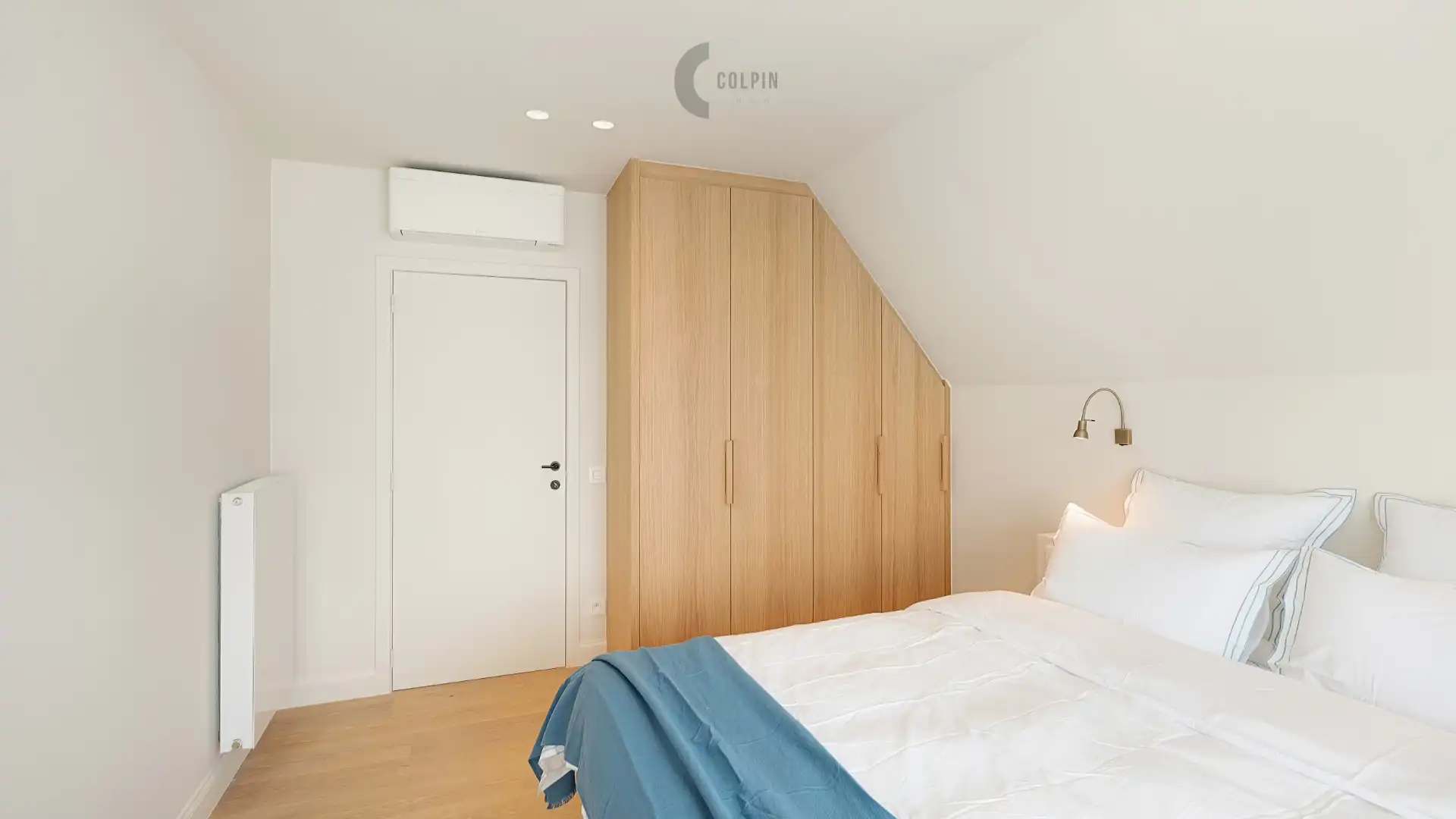 Exclusieve gerenoveerde koppelvilla op toplocatie in Duinbergen ! foto 19