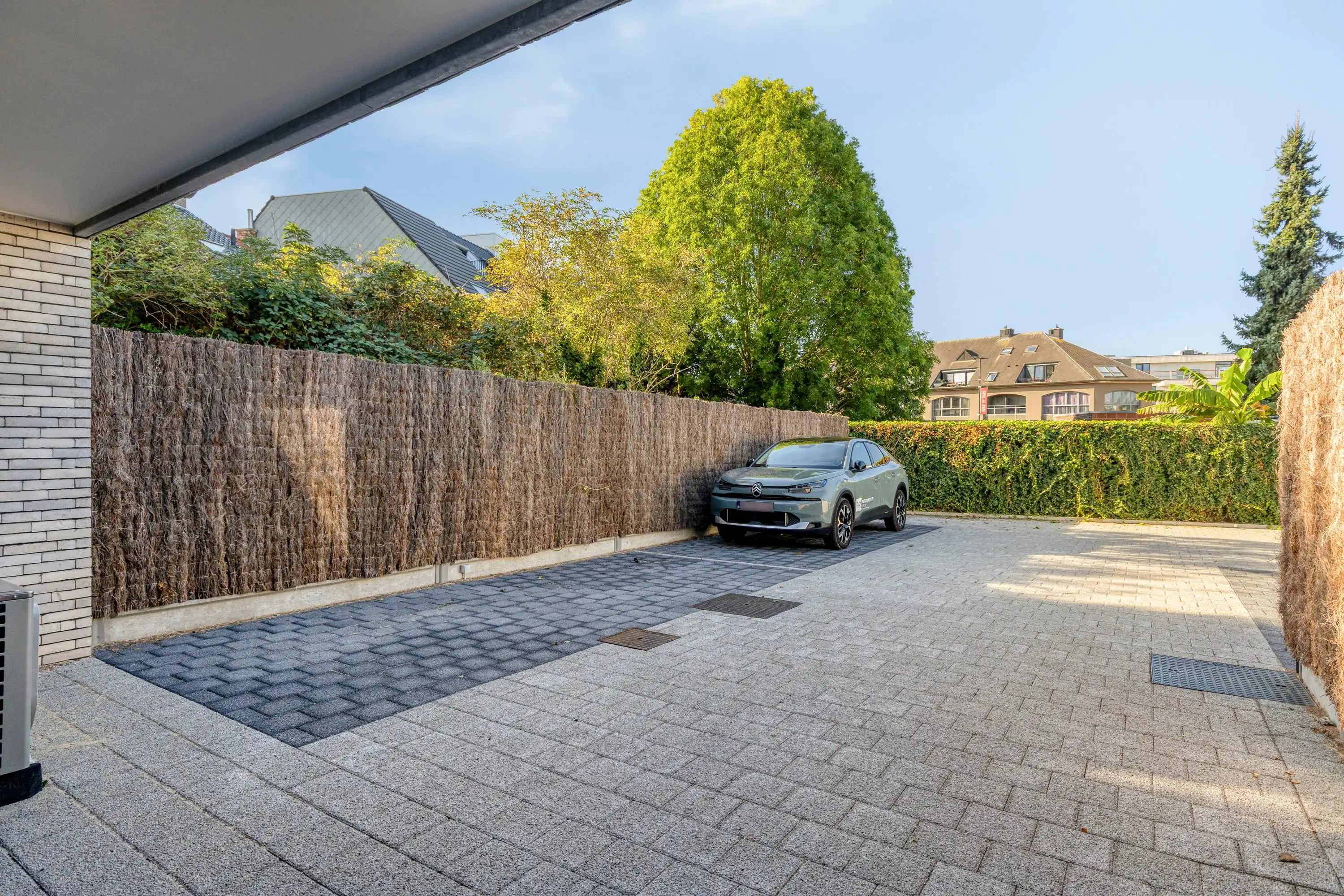 Nieuwbouwappartement met 3 kamers te koop in Waregem foto 10