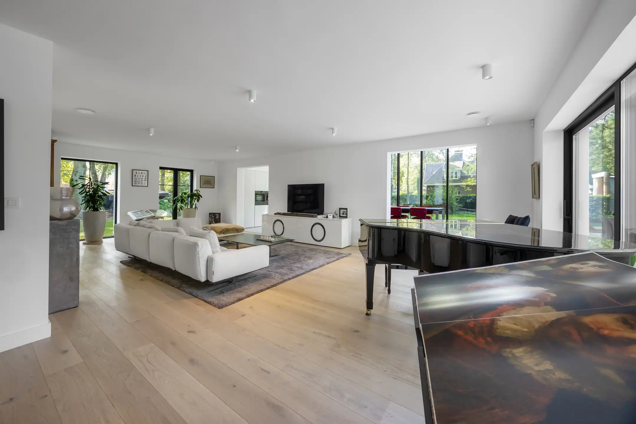 Luxe gerenoveerde villa (EPC A) op riant hoekperceel foto 9