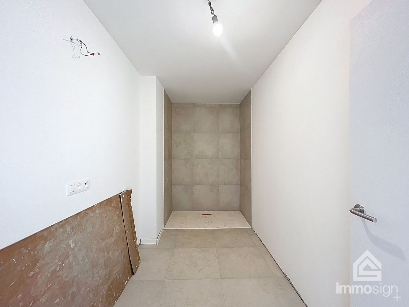Instapklaar nieuwbouw appartement met 2 slaapkamers, terras, autostaanplaats en berging te Kinrooi foto 16