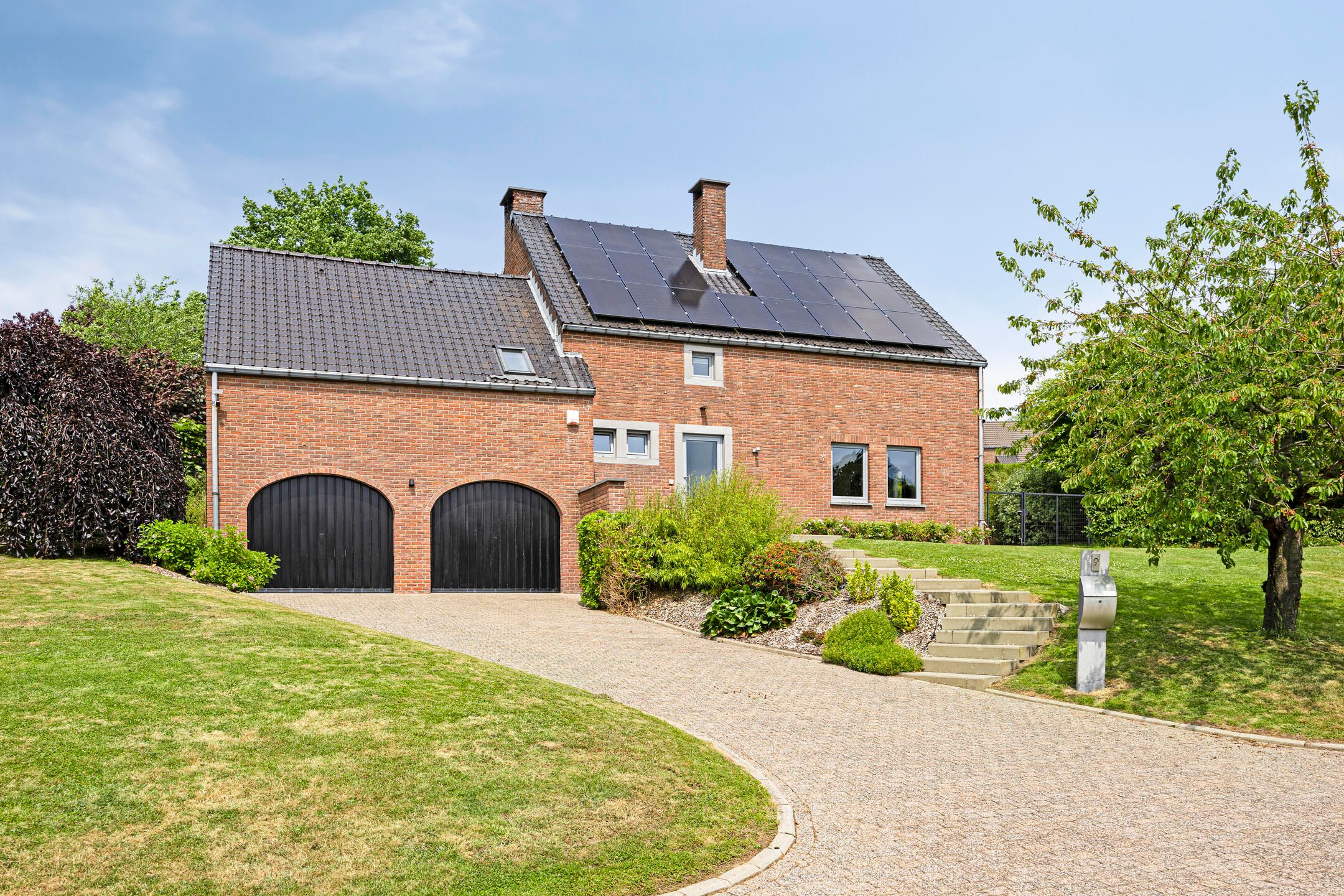 Villa te koop foto {{pictureIndex}}