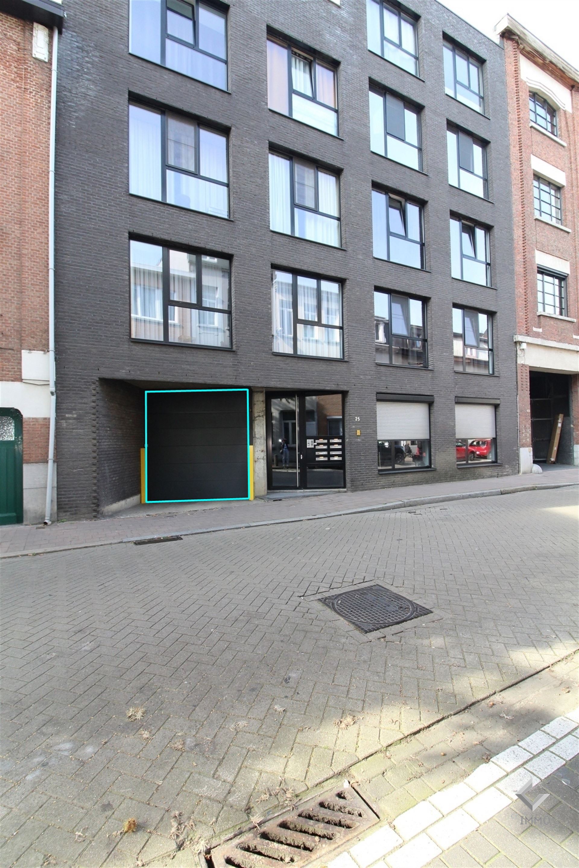 Garage te koop Oudesteenweg 29 - 2060 ANTWERPEN