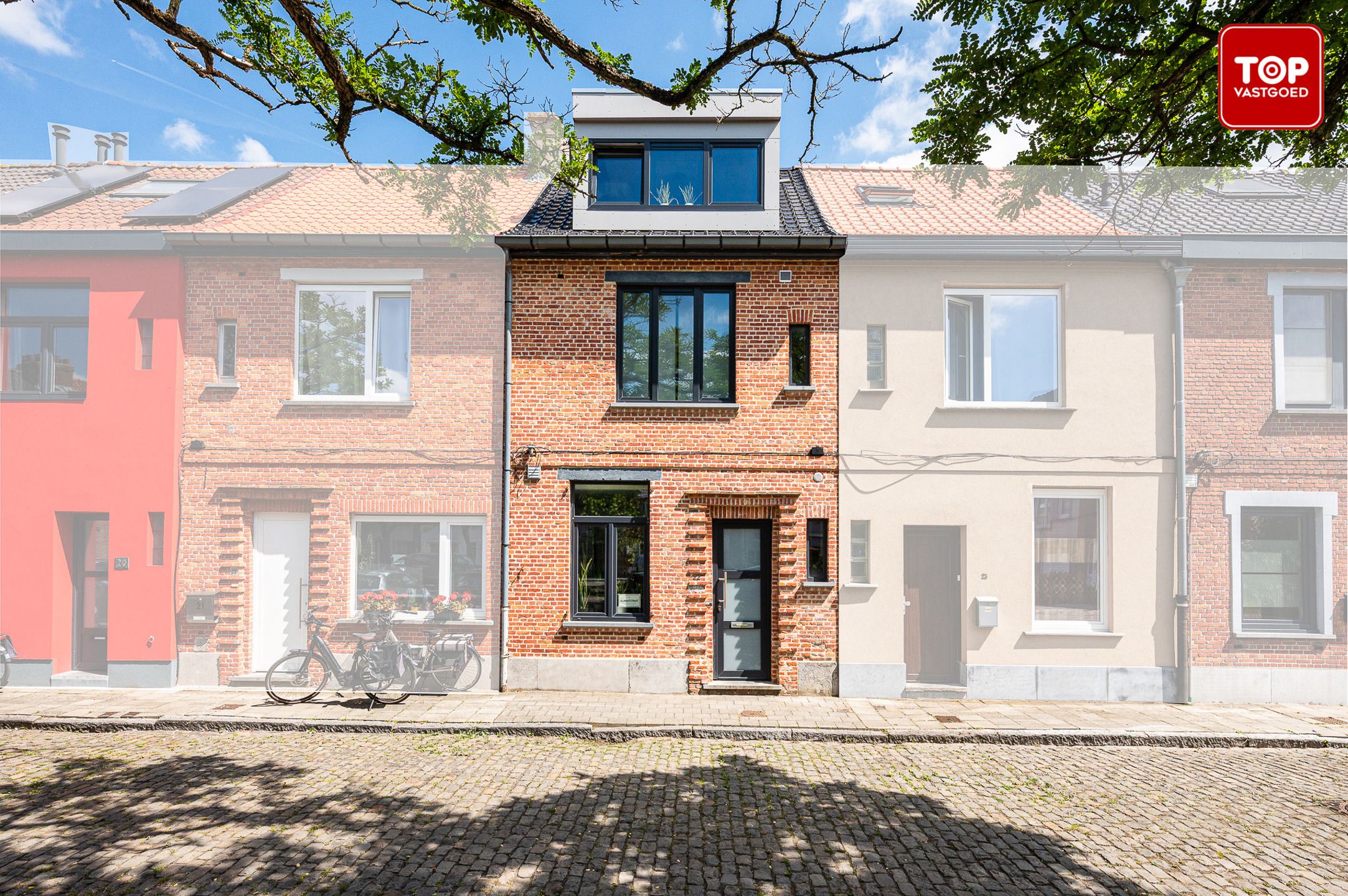 Instapklare woning met 3 slaapkamers en tuin in uiterst rustige buurt foto 2