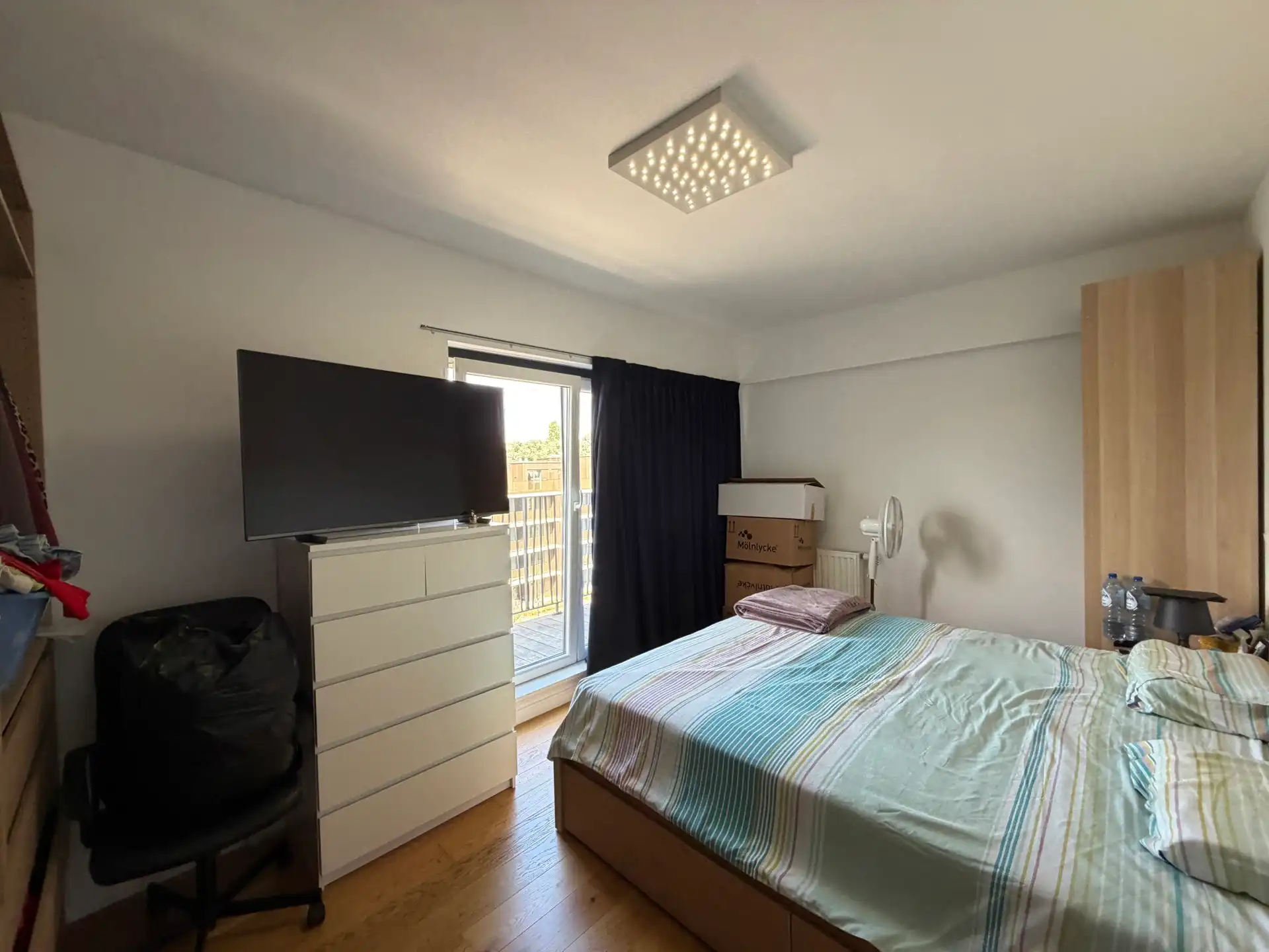 Nieuw appartement met 3 slaapkamers en parkeerplaats ! foto 8