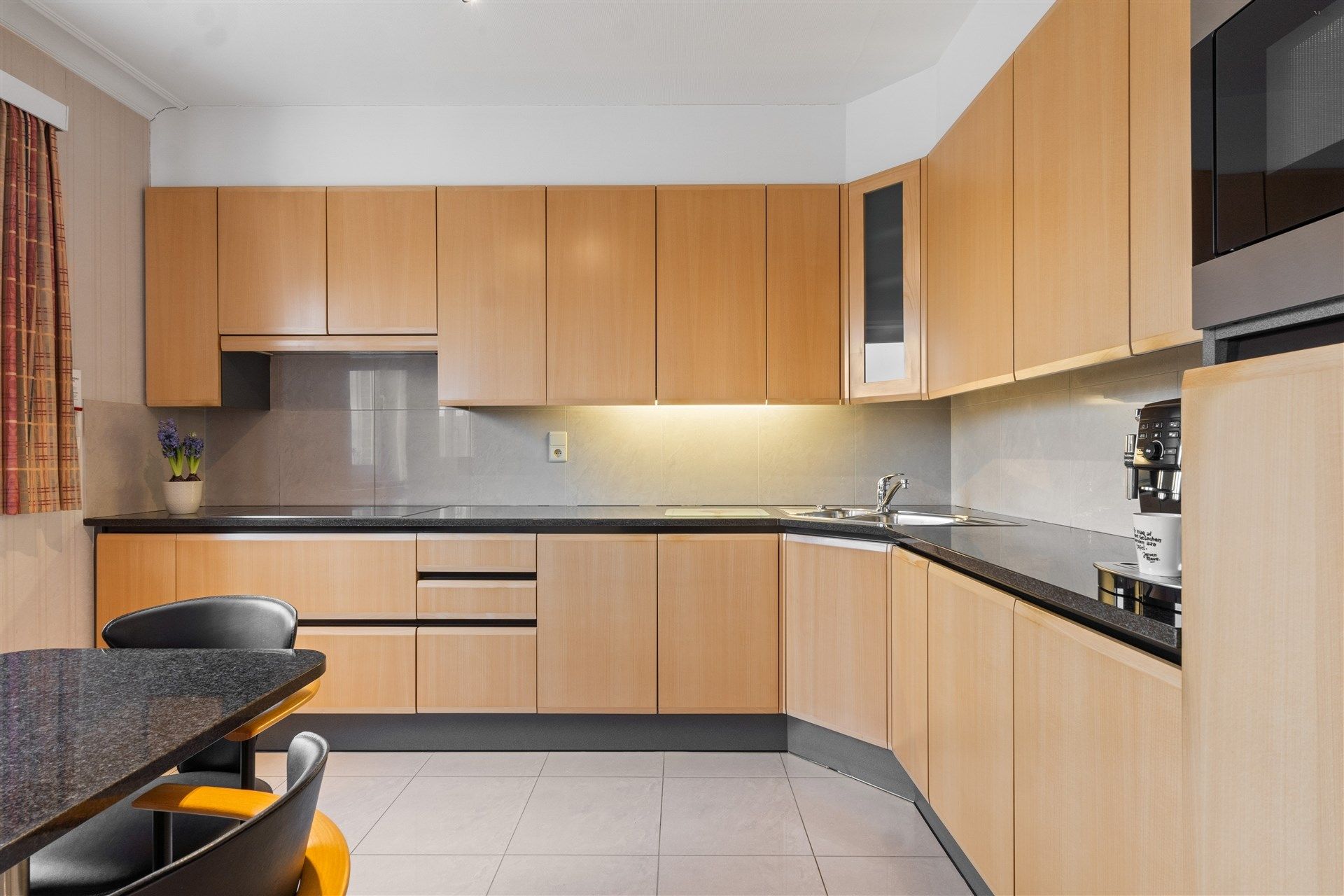 Tweeslaapkamer appartement op een rustige locatie  foto 10