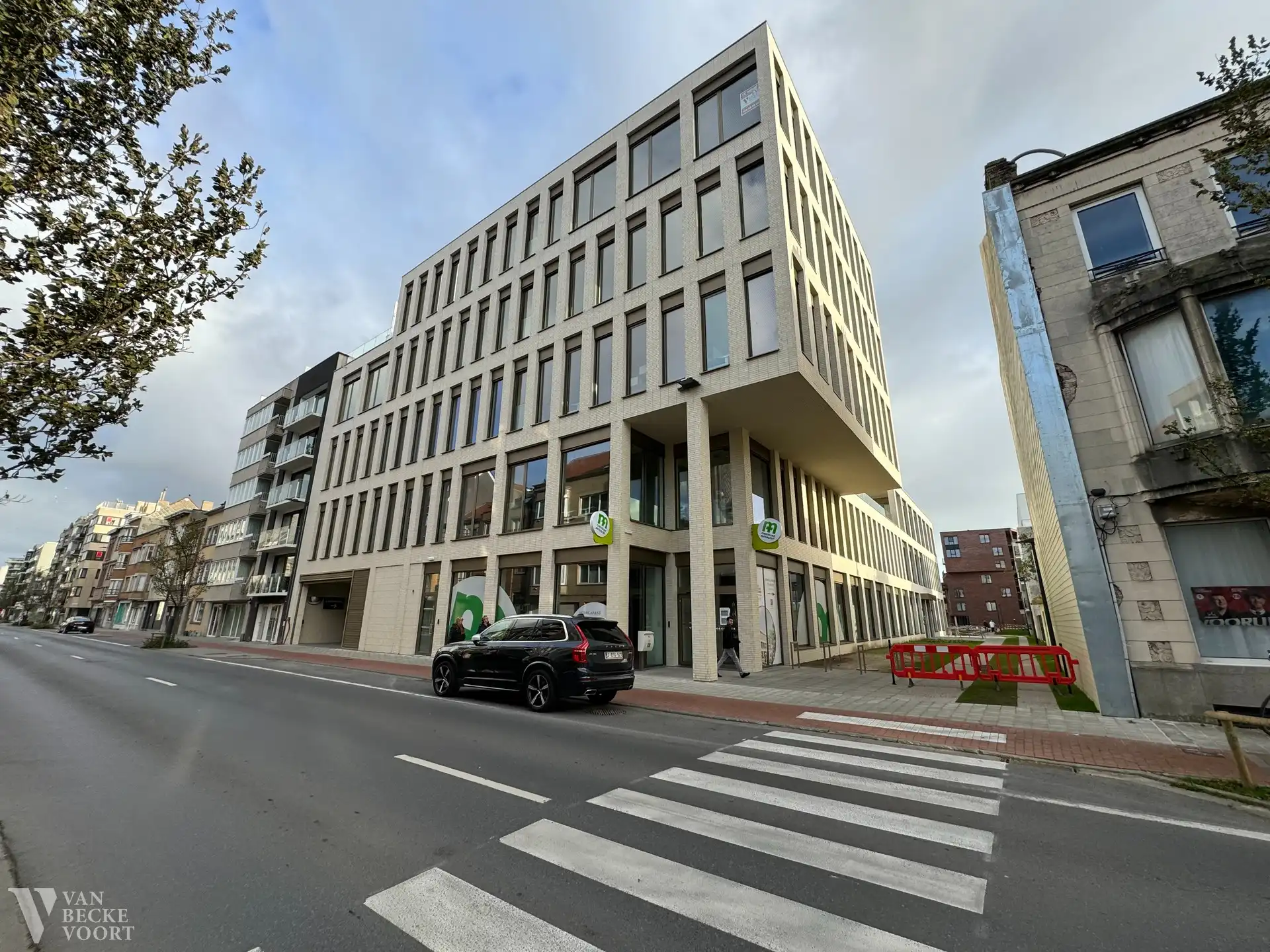 Restaurant 139m² in nieuwbouwresidentie foto 13