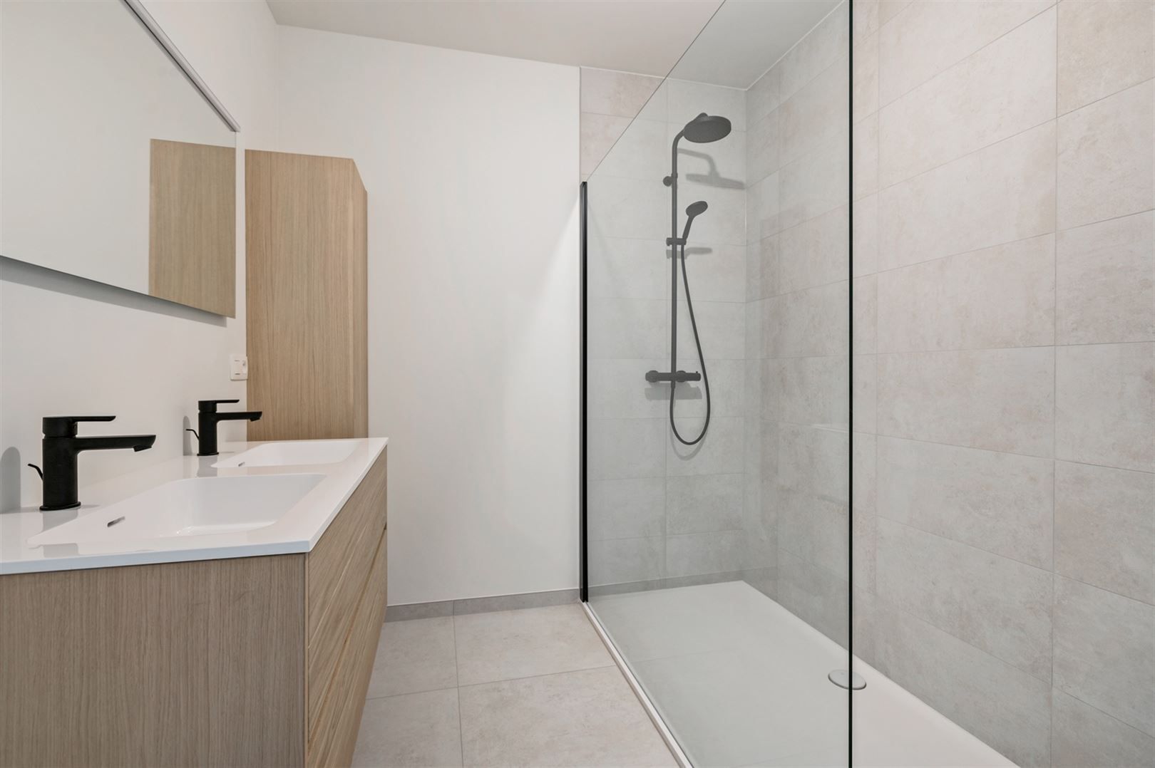 Nieuwbouw appartement met 2 slaapkamers en groot terras foto 12