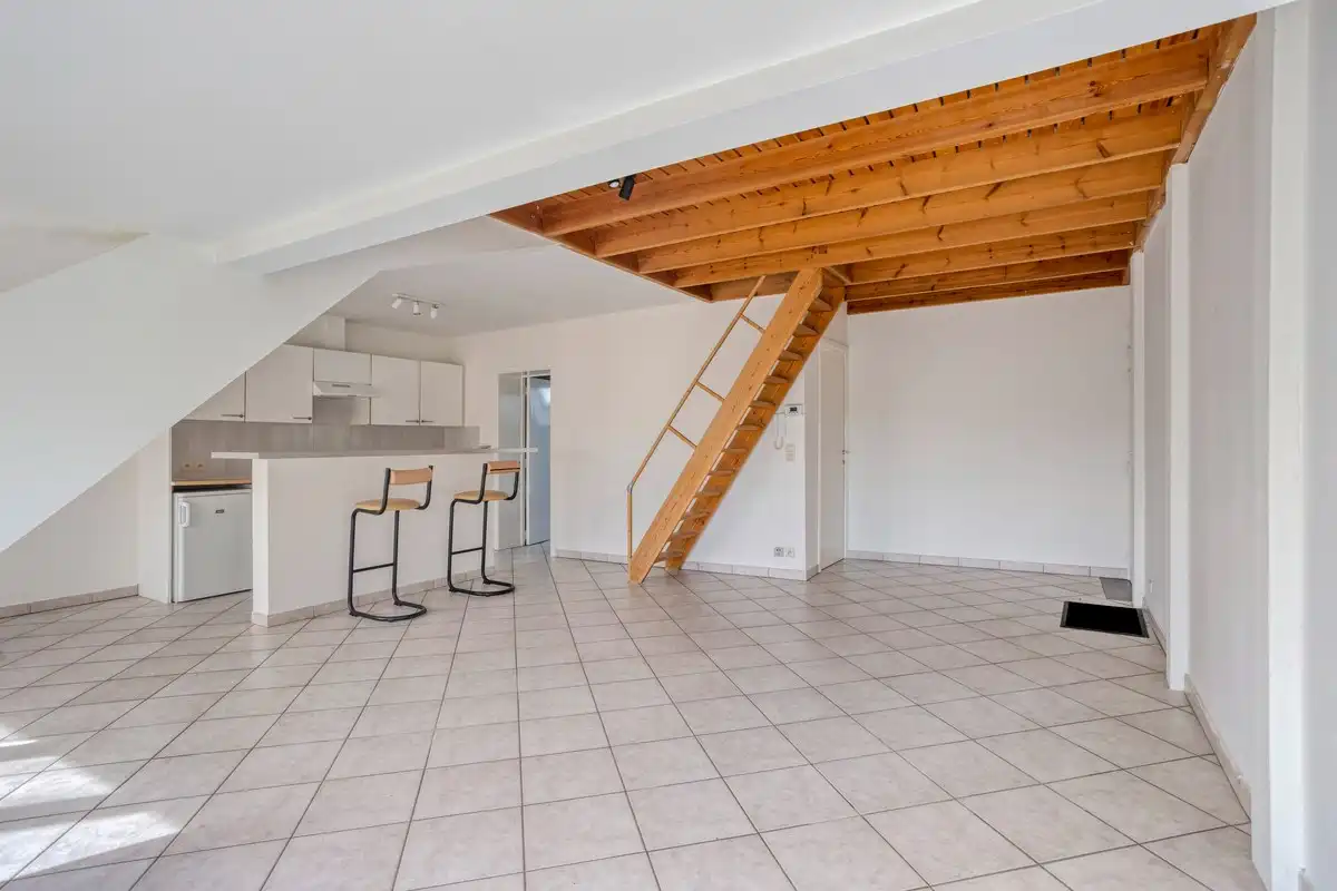 Lichtrijk appartement  in het centrum van Lennik foto 4
