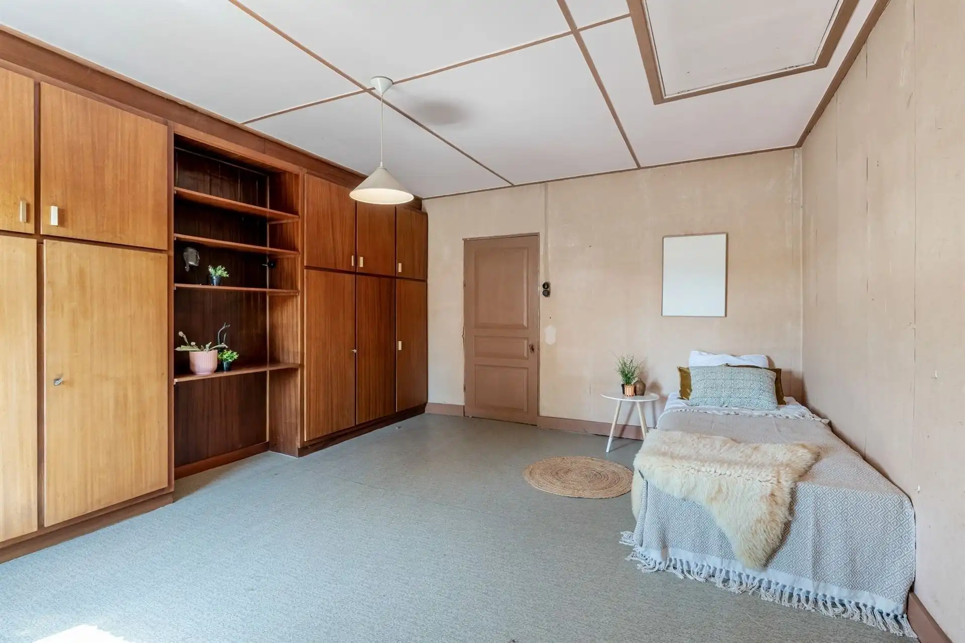 Te renoveren vierkantshoeve met achterliggende grond. foto 20