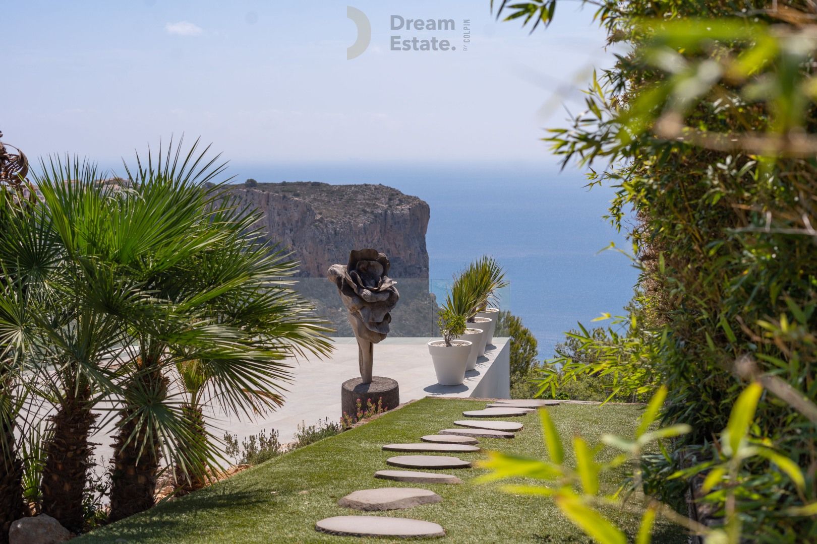 Volledig gerenoveerde villa met fantastisch zeezicht in Cumbre del sol foto 18