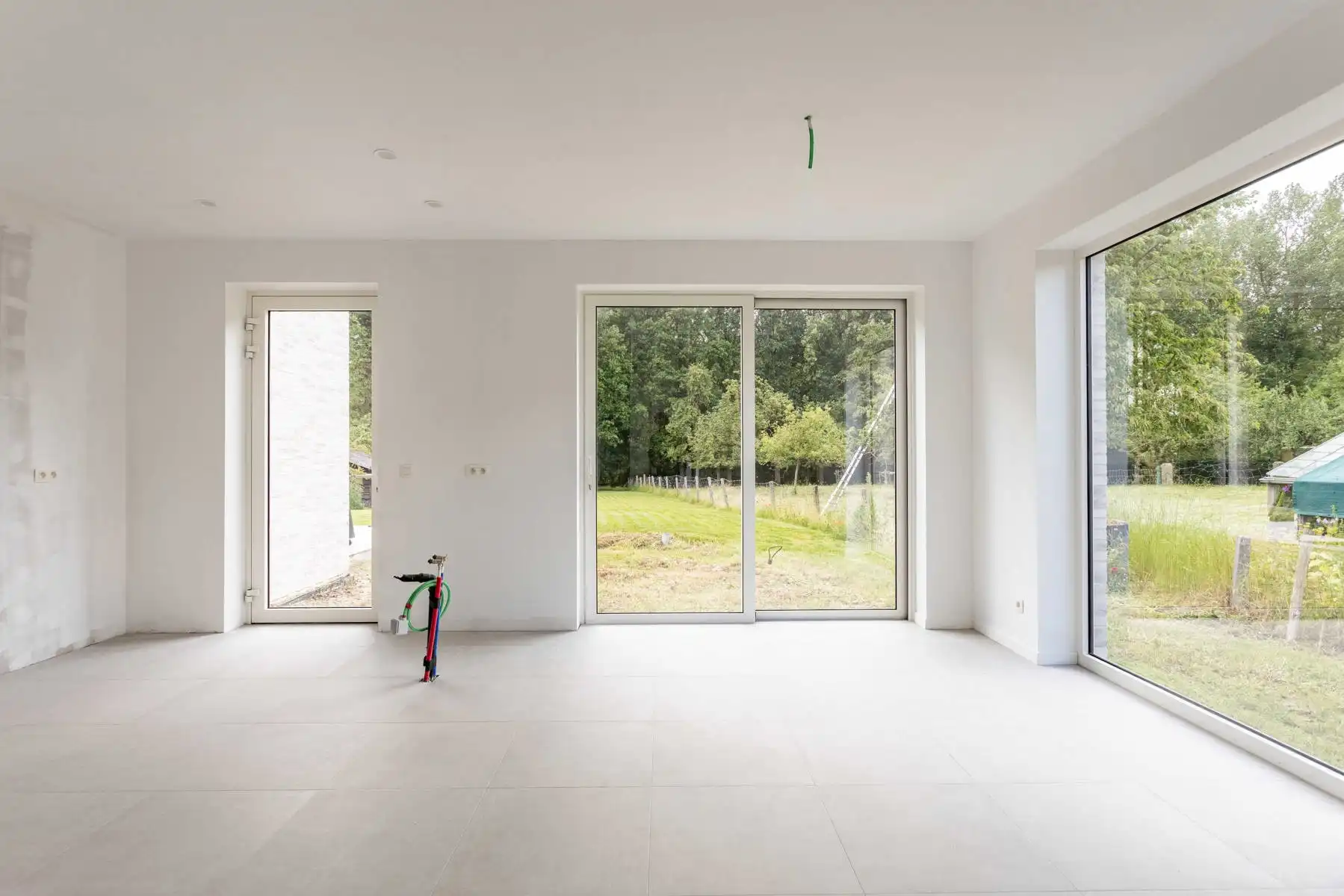 Nieuwbouwwoning met gunstige ligging en uitzicht foto 7