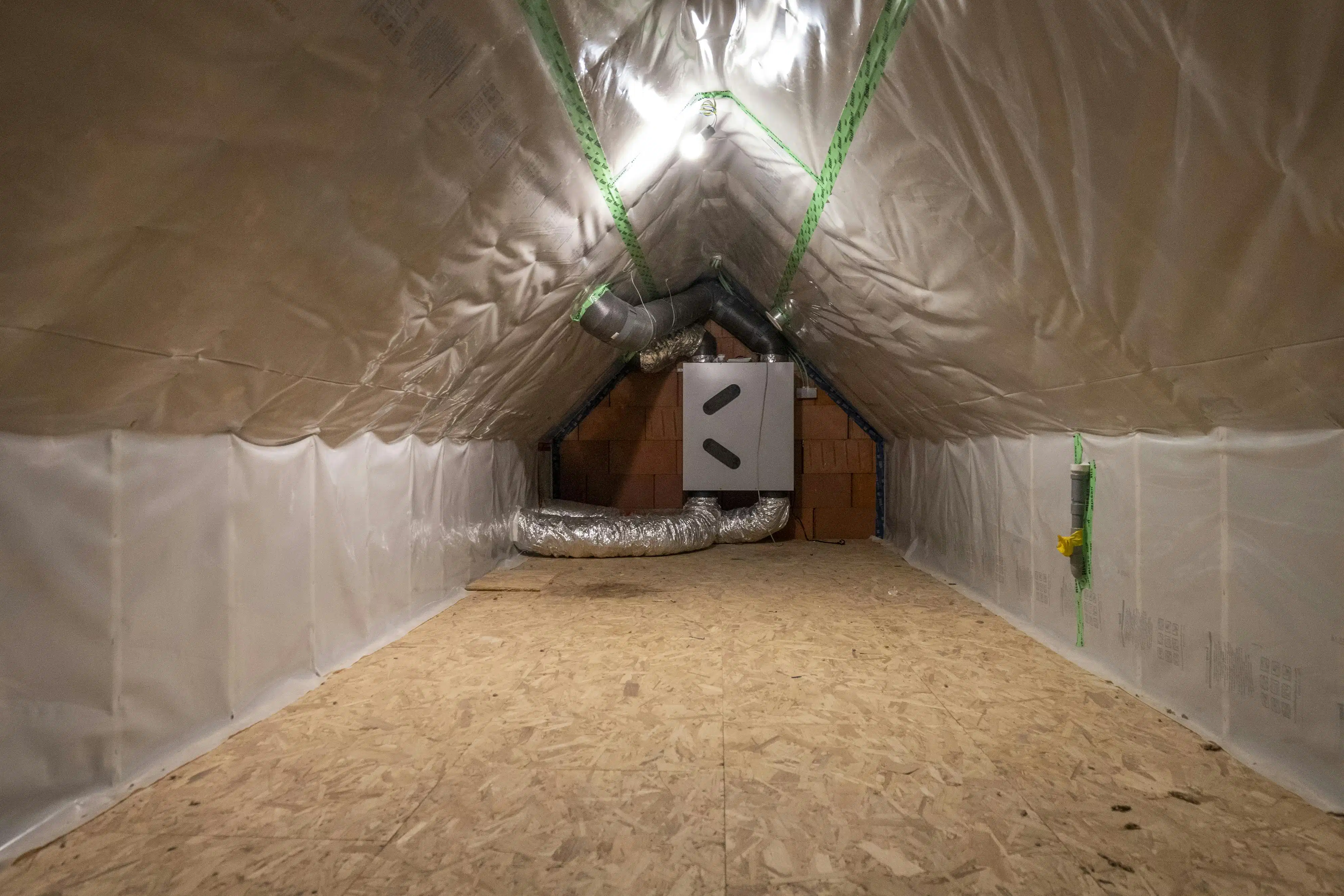 Afgewerkte nieuwbouwwoning te koop in Waregem foto 20