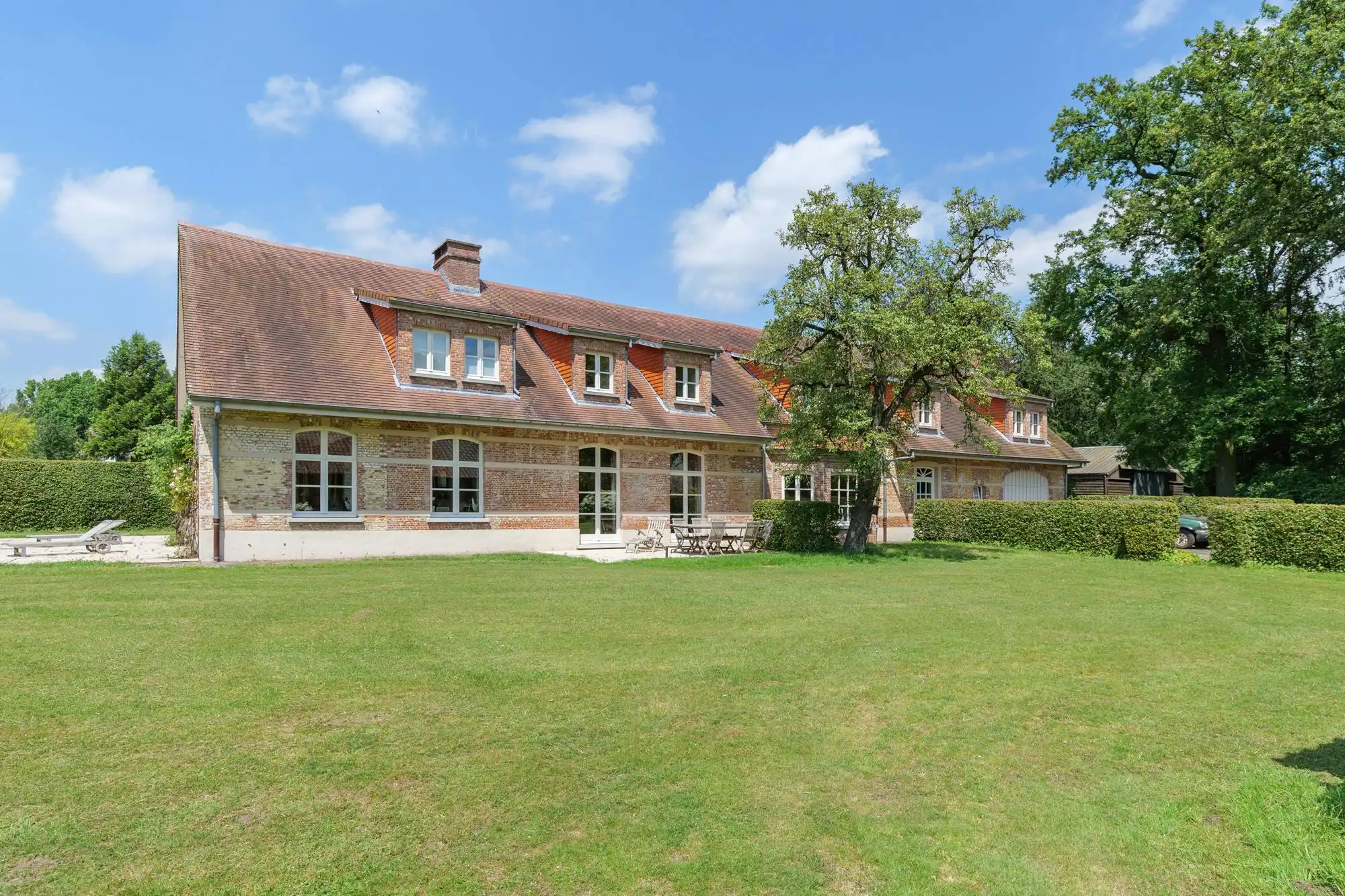 Magnifiek landhuis in een prachtig domein van ca 10ha foto 4