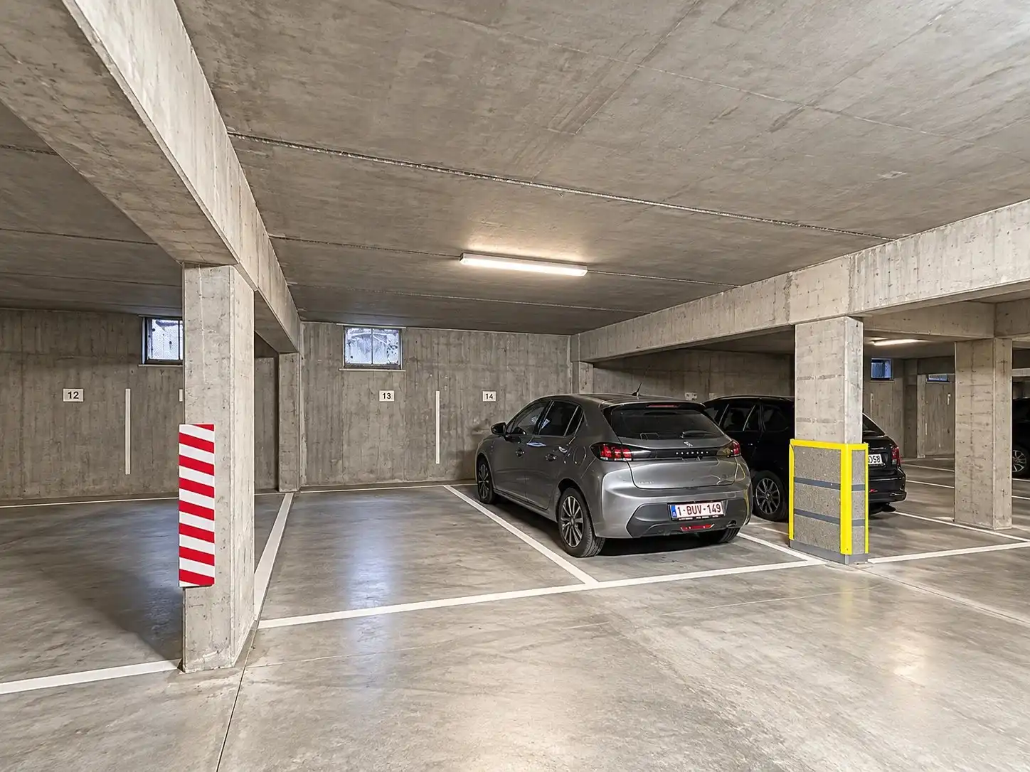 Ruim appartement met 2 slaapkamers, 2 staanplaatsen en 3 kelders foto 29
