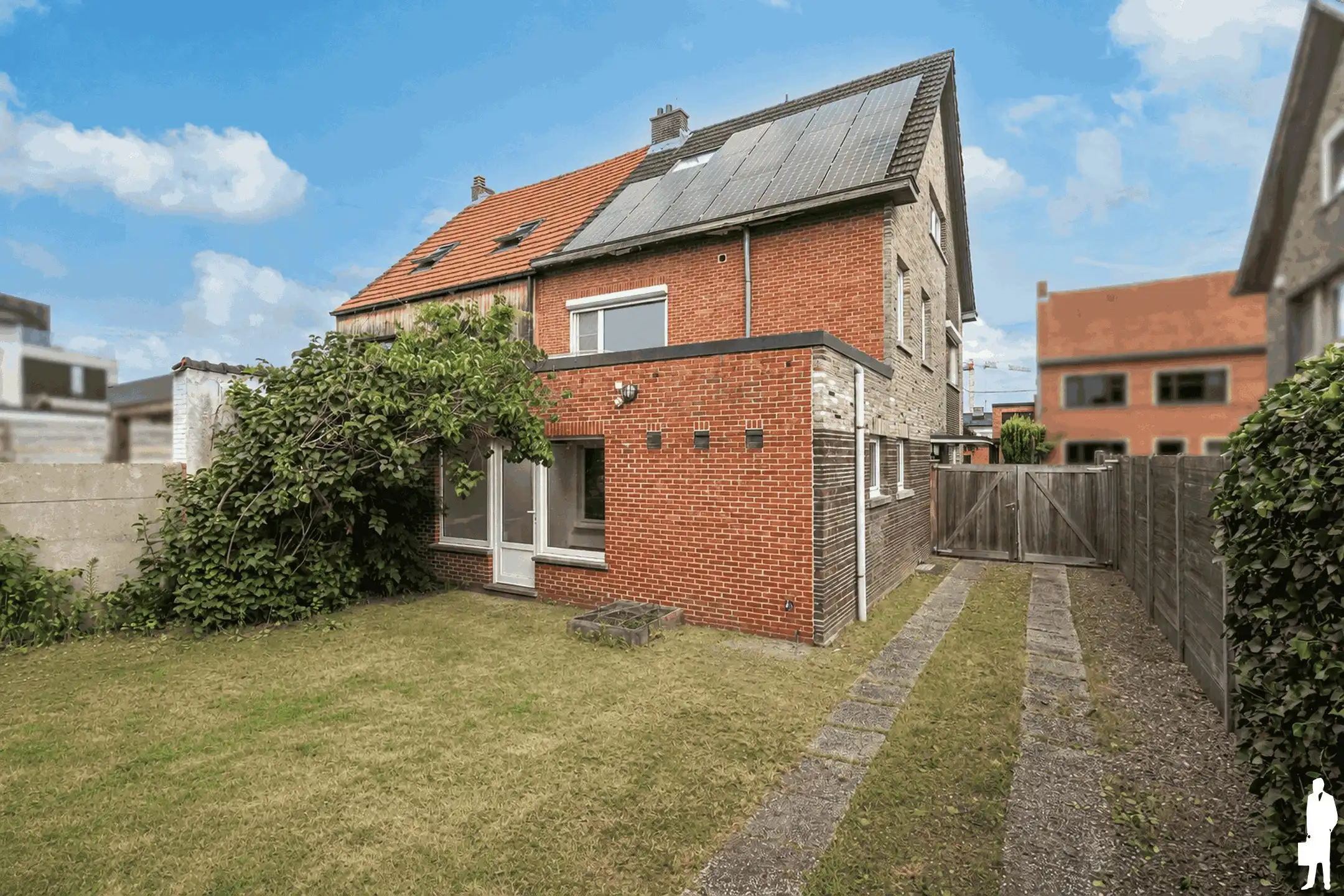 Ruime stadswoning - 4 slpk., 2 bdk., garage; zonnepanelen foto 29