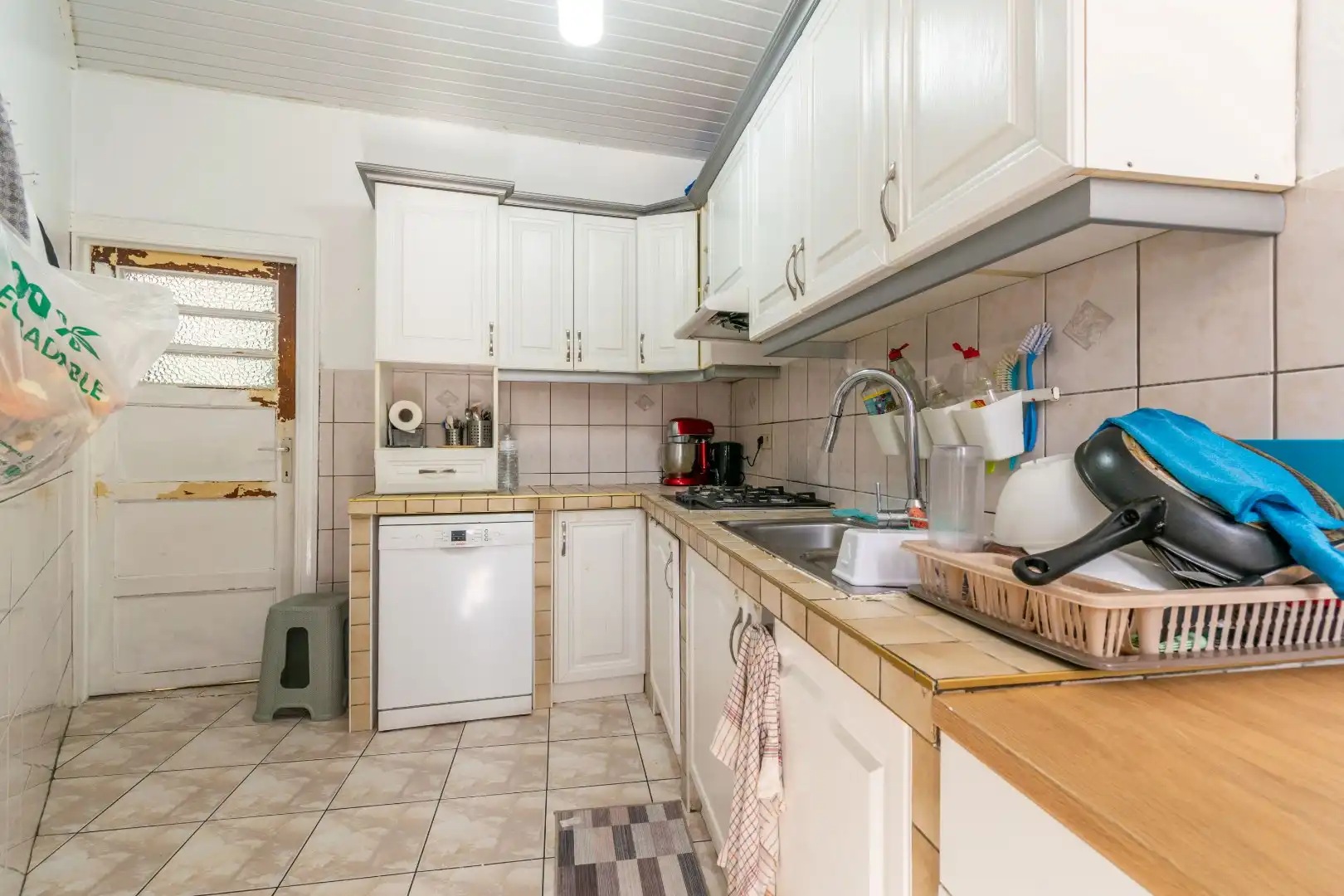 GOED GELEGEN WONING MET 2 SLP + GARAGE/ATELIER ! foto 7