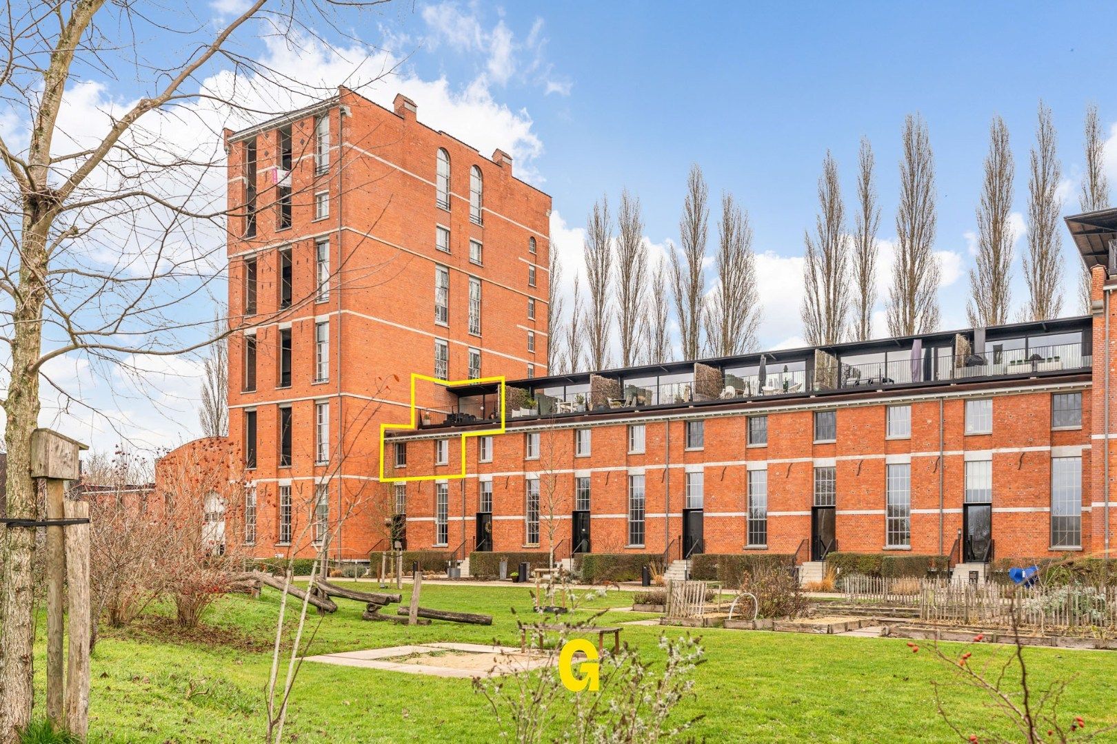 Stijlvol luxueus loftappartement (138 m²) met twee slaapkamers en standplaats in residentie De Chocoladefabriek foto 2