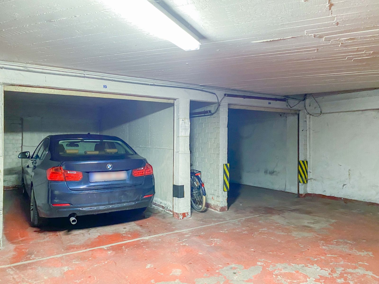 Afgesloten garagebox te huur in centrum Gent foto 7