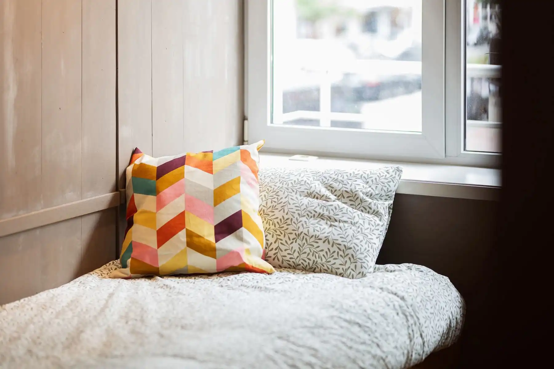 Stijlvol appartement met terras en 2 slaapkamers foto 17