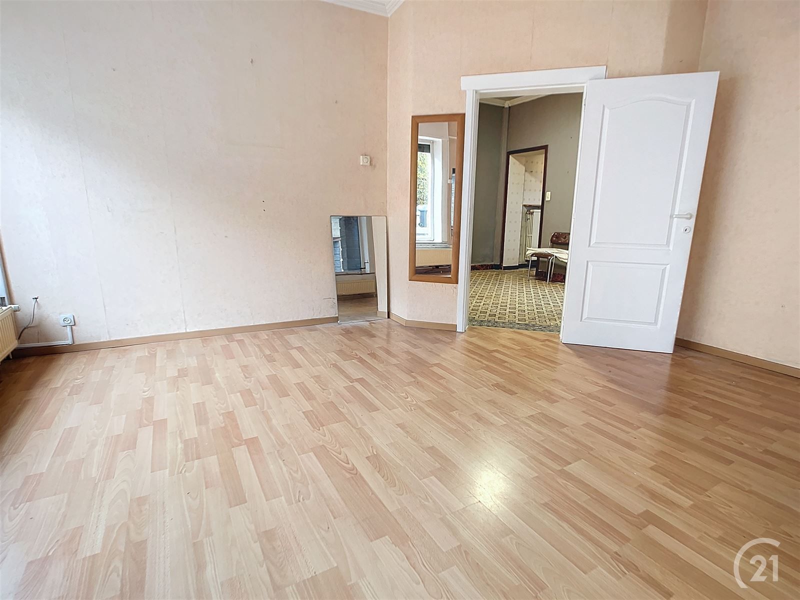 3 gevelwoning met garage en terras op 1are48 foto 4