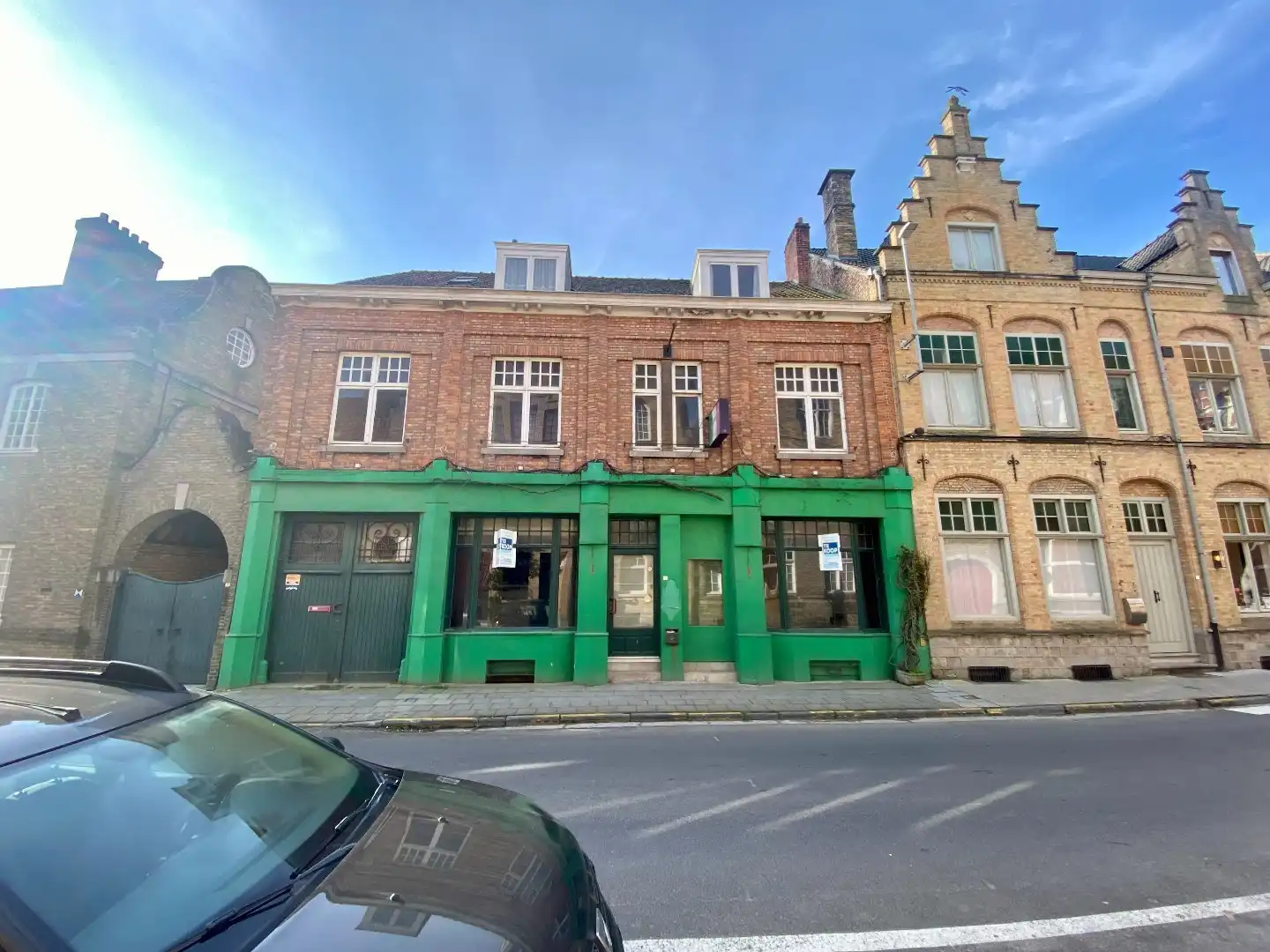 RUIM HANDELSPAND MET TAL VAN MOGELIJKHEDEN OP CENTRUM LOCATIE foto 2