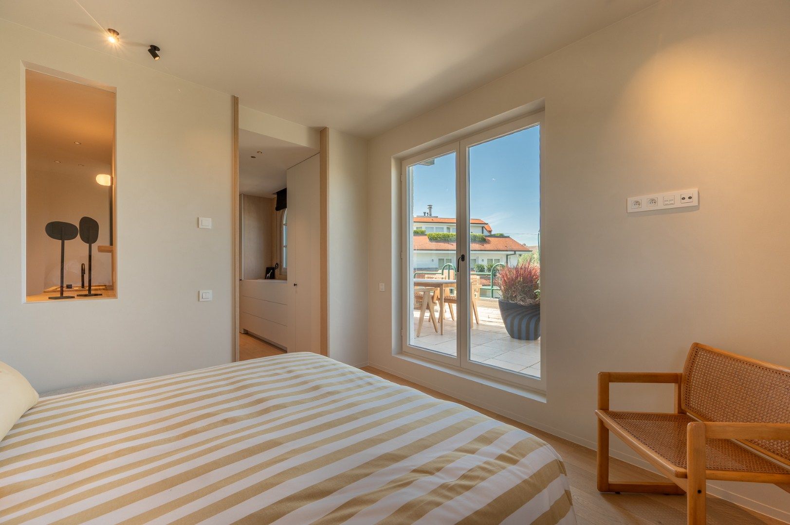 Prachtig gerenoveerd appartement in een park van 5ha in het Zoute foto 16