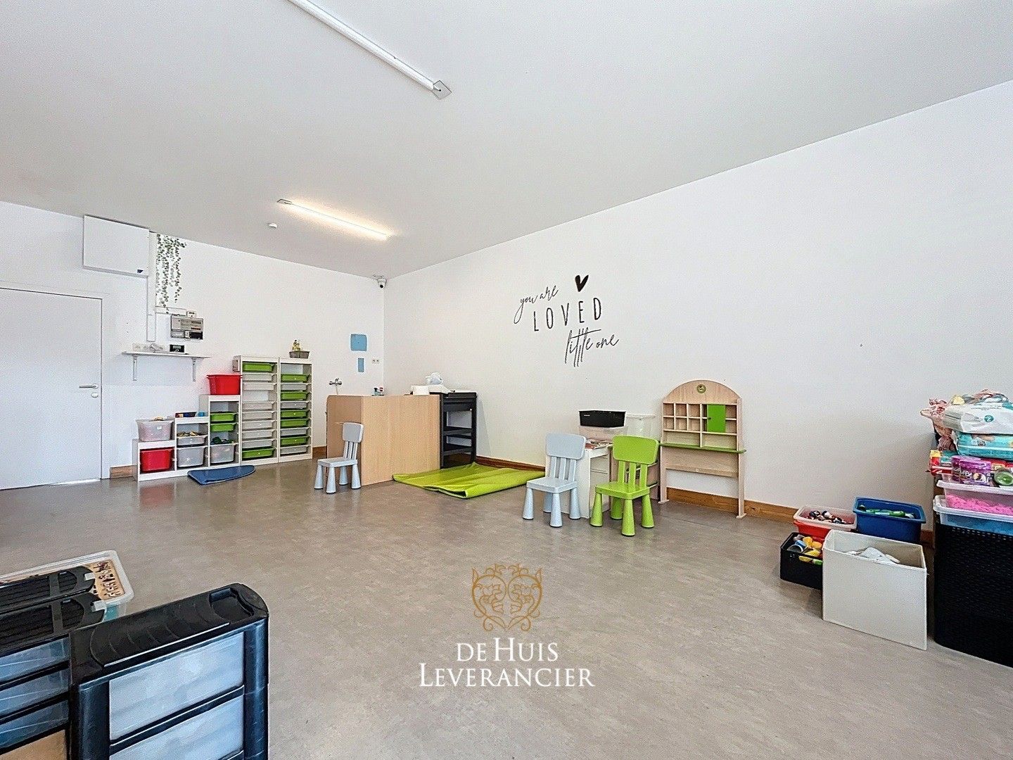 Uniek gebouw met handel en woongelegenheden te koop in Rumst foto 6