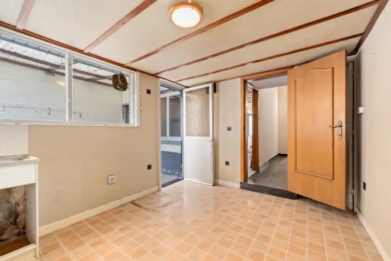 Woning met 2 slaapkamers nabij centrum! foto 8