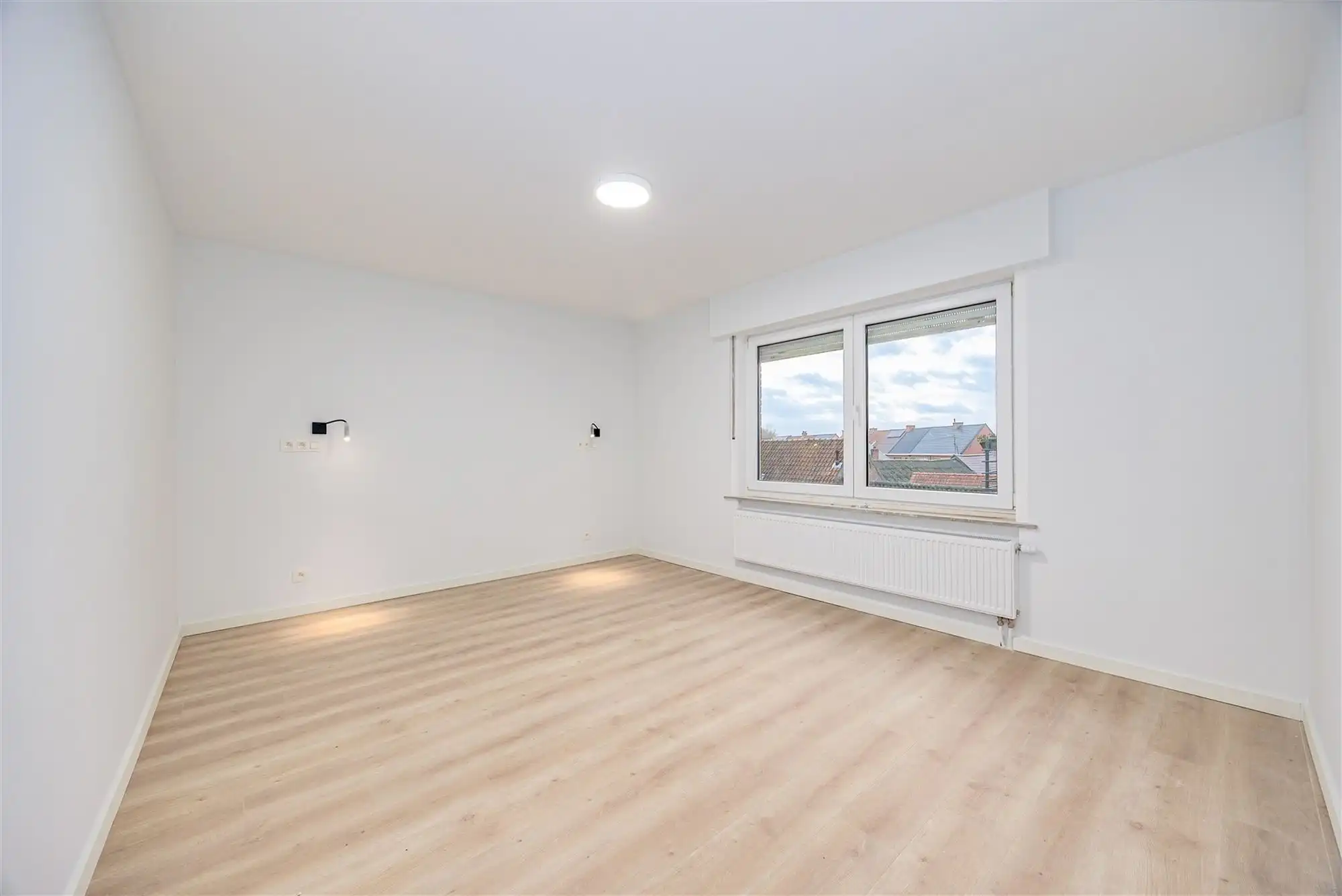 Vergund gerenoveerd appartementsgebouw  foto 30