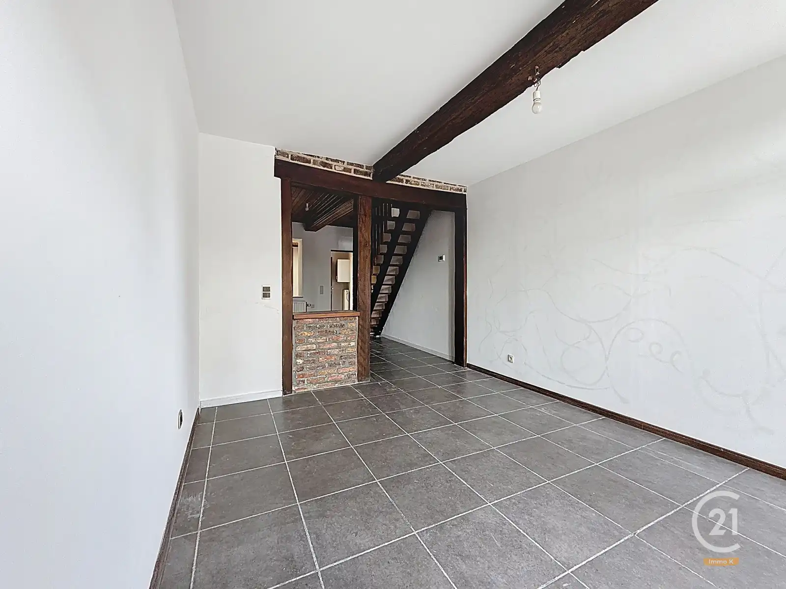 2 slks - instapklaar met terras/koer foto 5