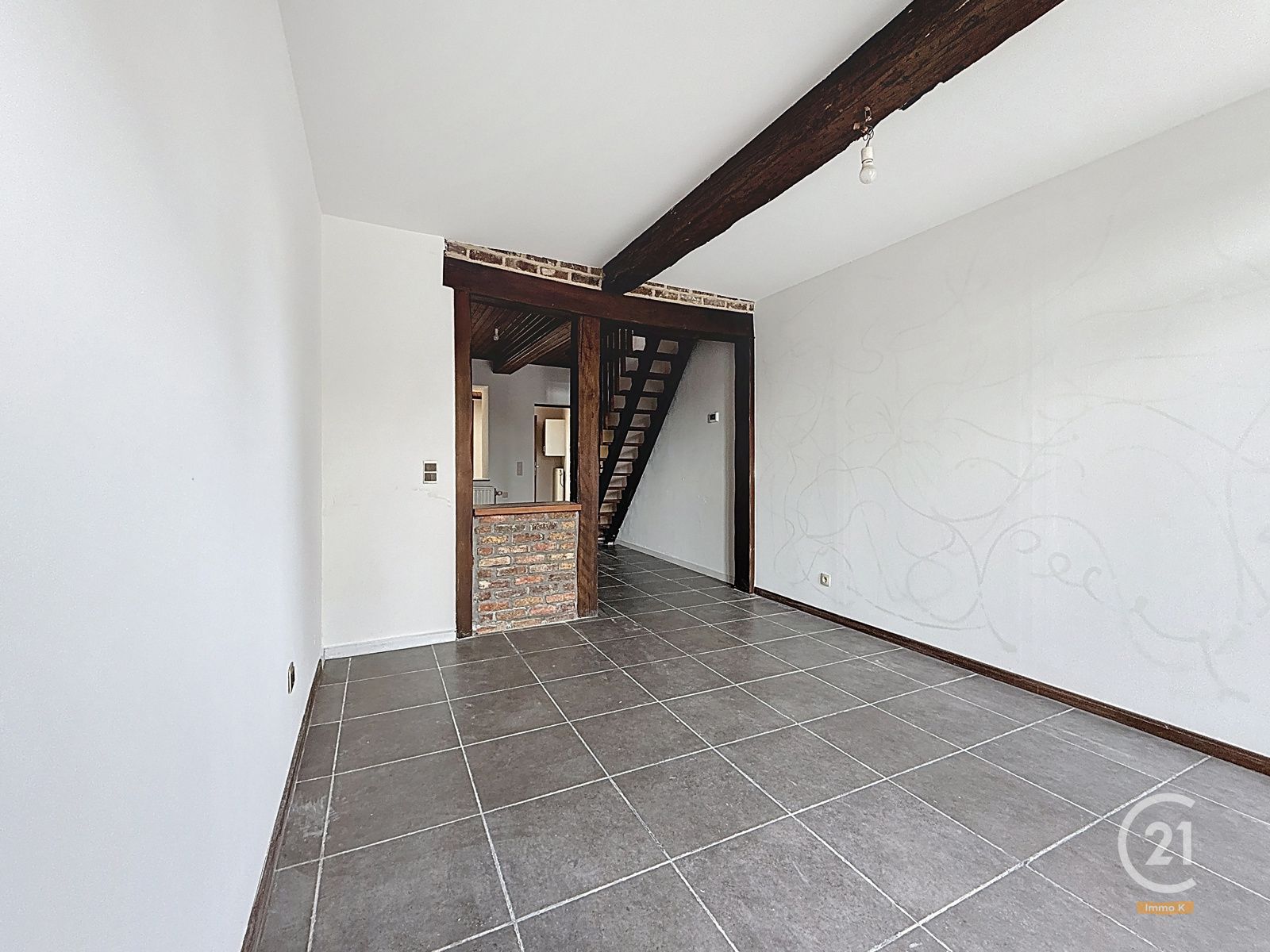 2 slks - instapklaar met terras/koer foto 5