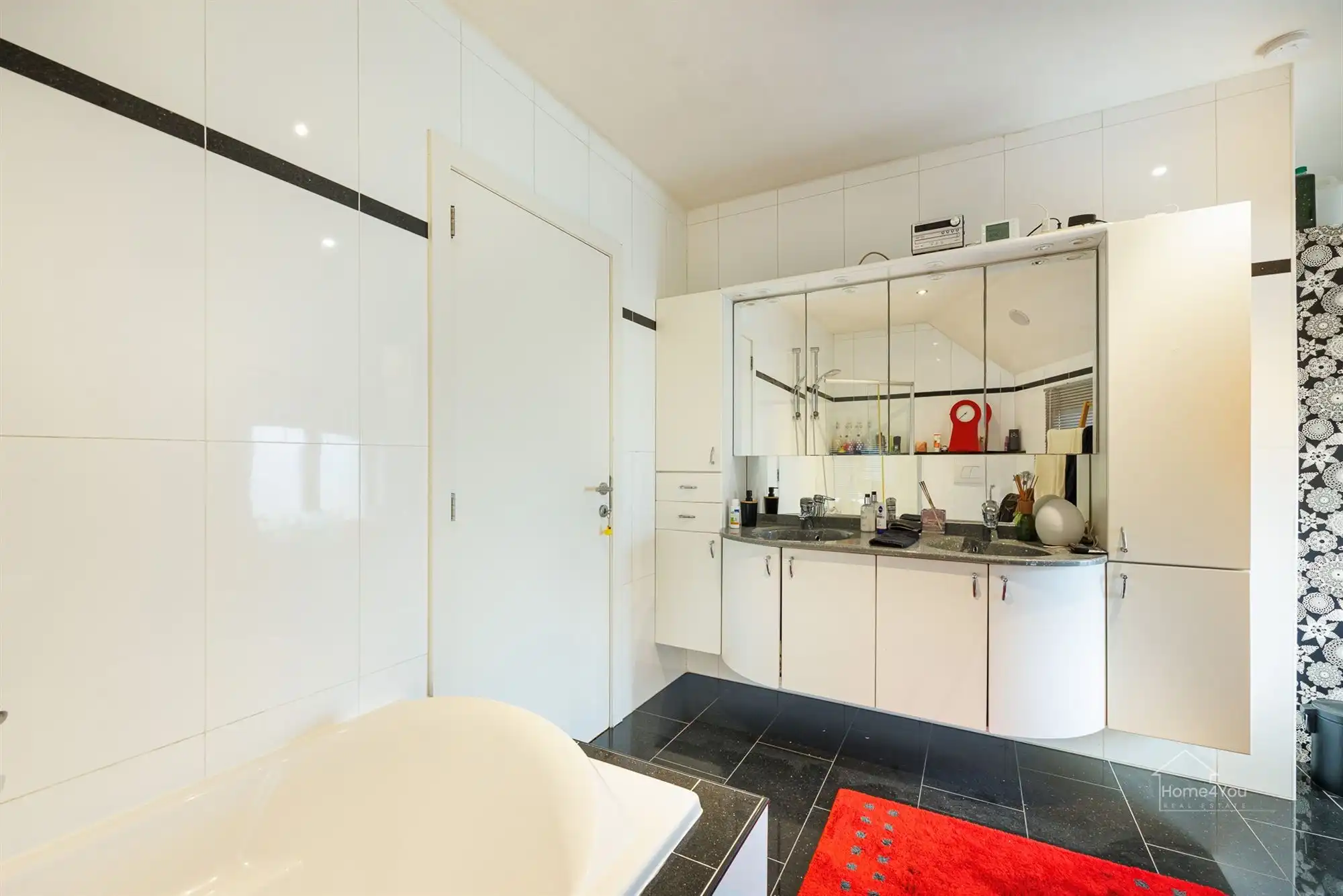 Veelzijdig woonhuis met mogelijkheden tot 3 wooneenheden  foto 13