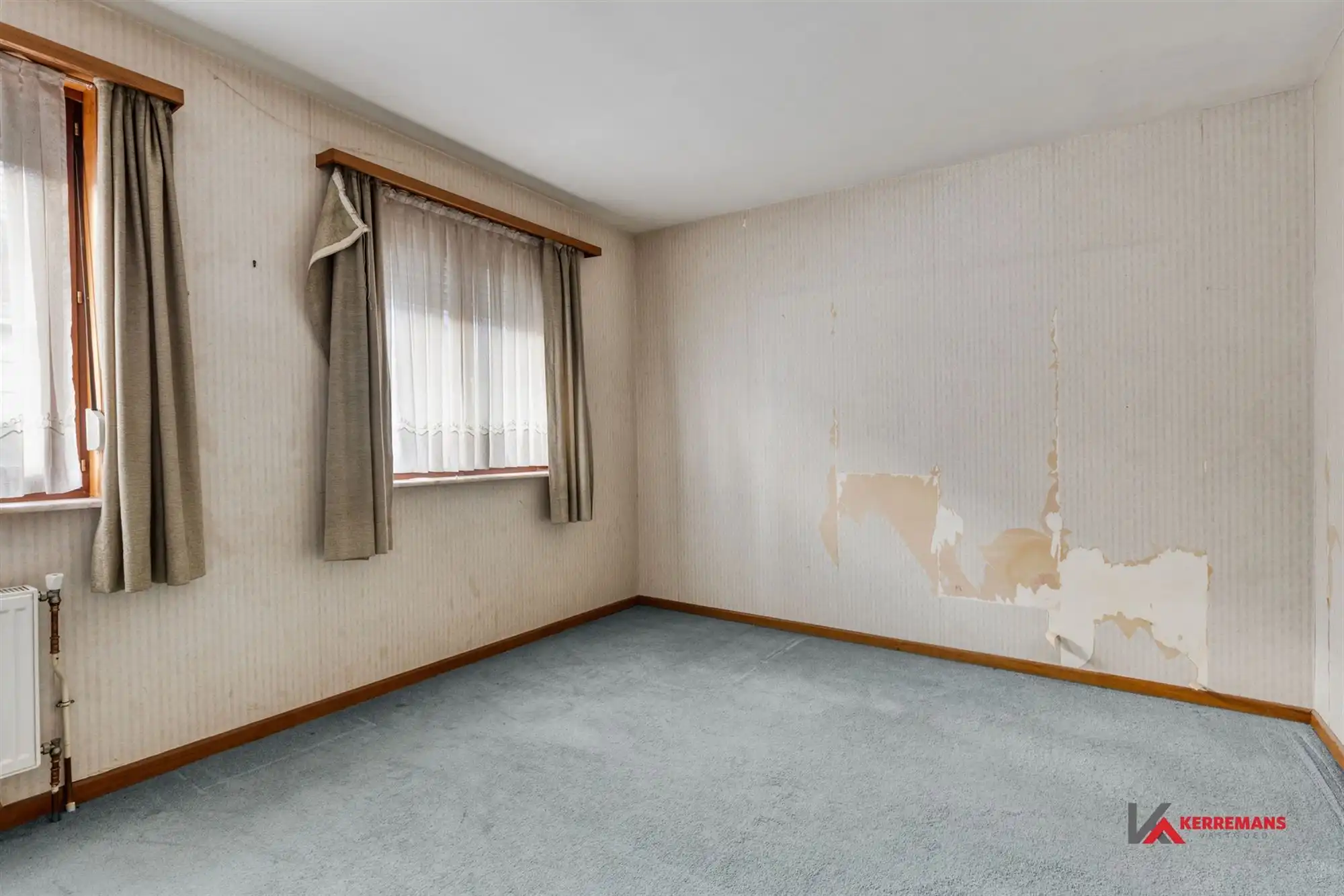 Woning met 2 slaapkamers, tuin en garage.  foto 13