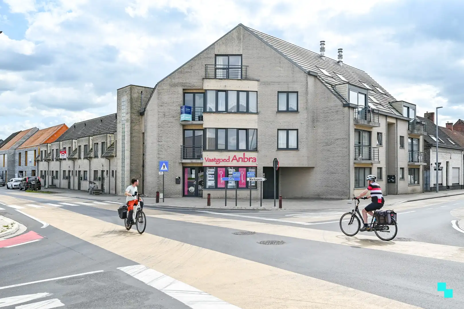 Ruim, energiezuinig duplexappartement nabij centrum Dentergem foto 3