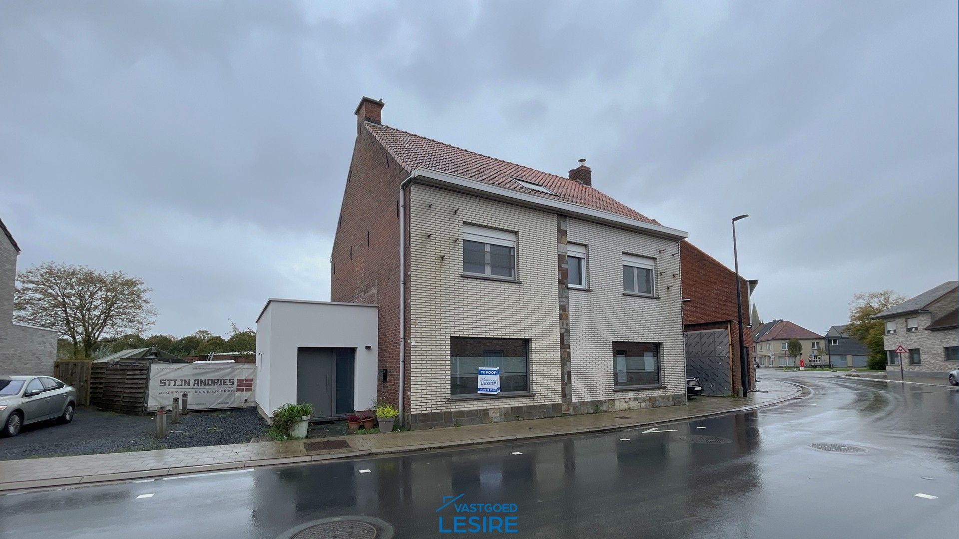 Ruime woning te koop in het centrum van Langemark met 7 slaapkamers. foto 18