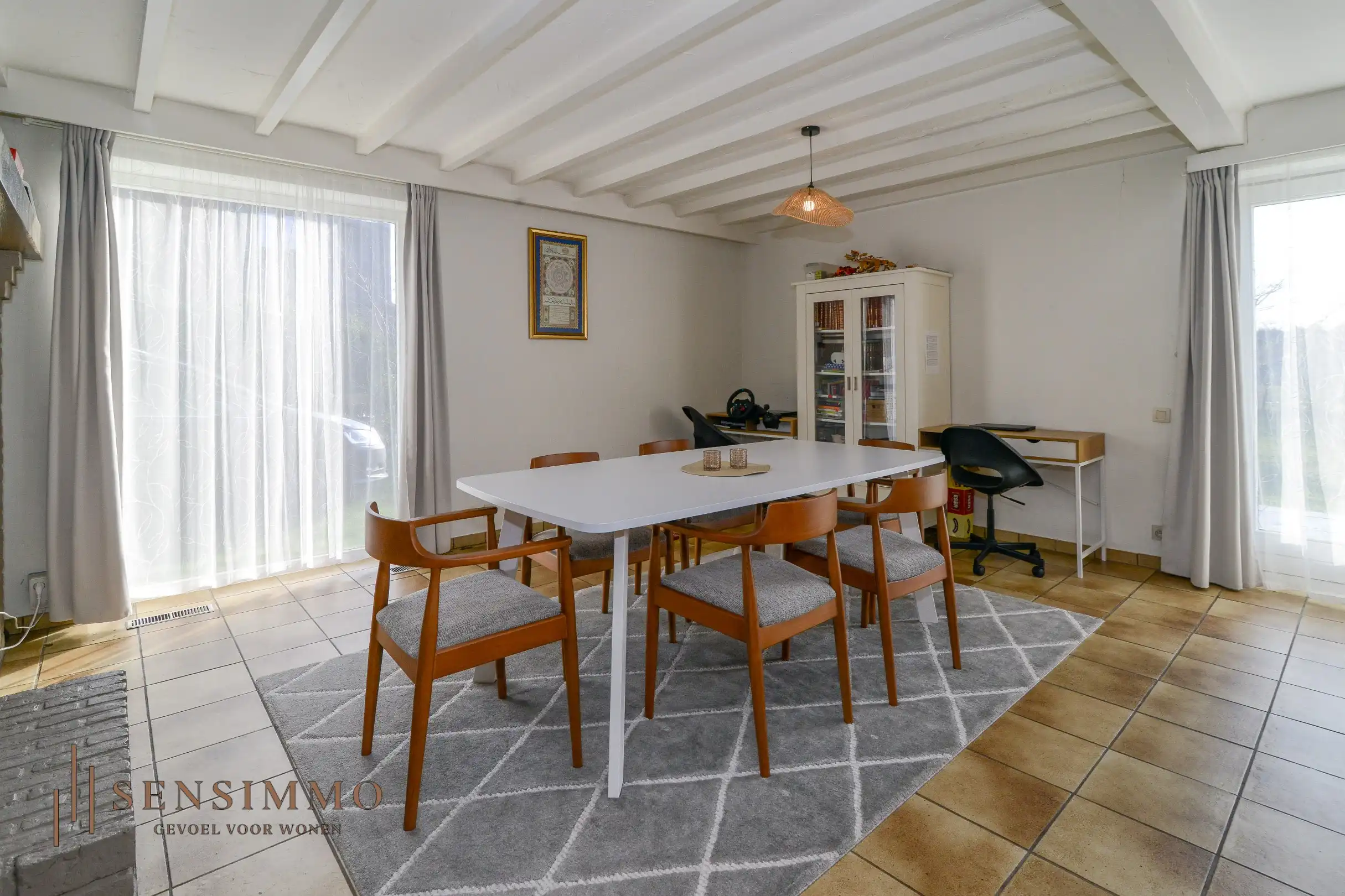 Gelijkvloersappartement met 2 slaapkamers + terras, parking en kelderberging foto 7