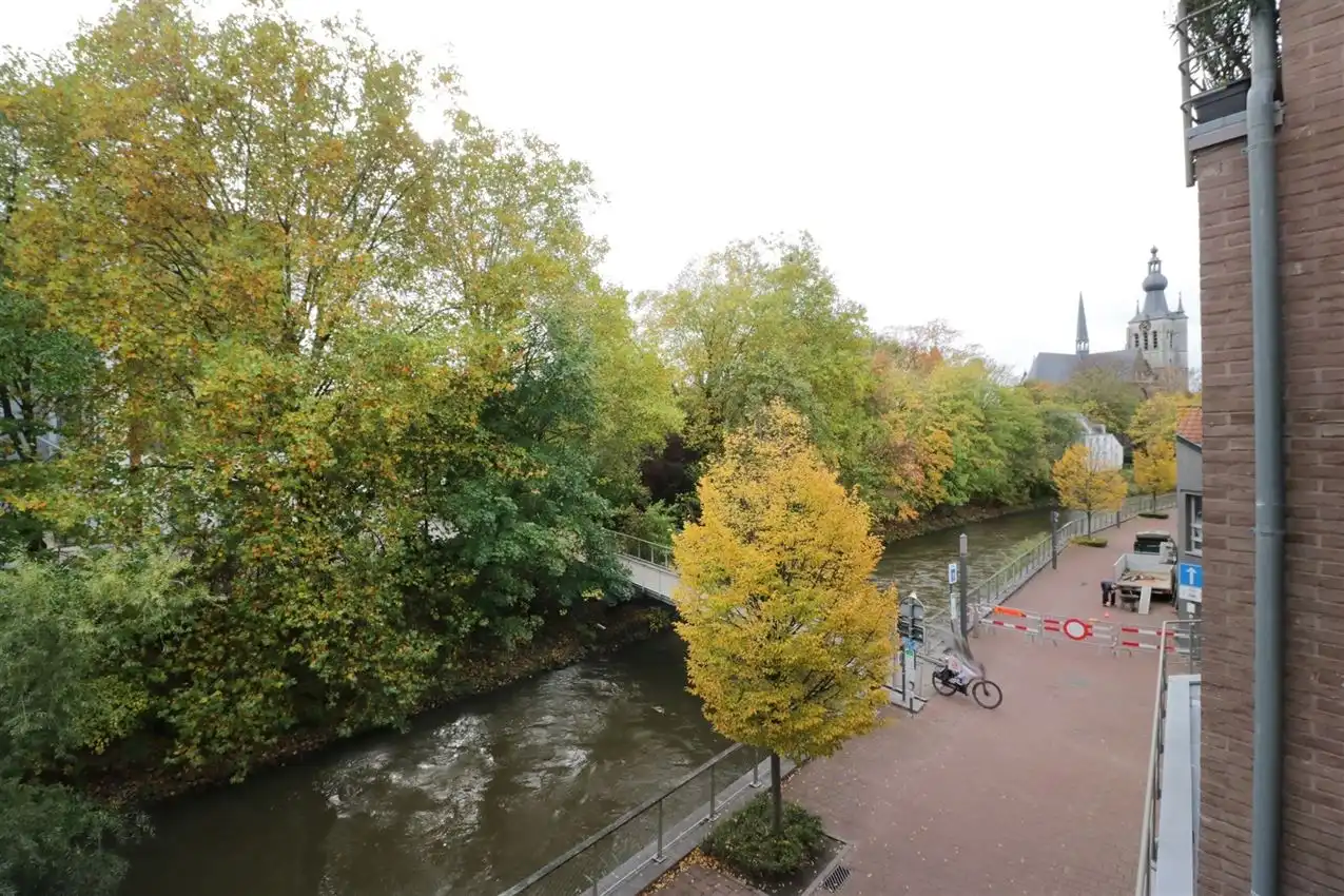 Appartement met 2 slpk., autostaanplaats en terras in centrum Aarschot foto 49