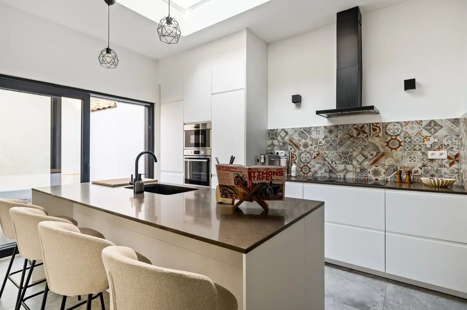 Instapklare woning met 3 slaapkamers in het centrum van Lier foto 2